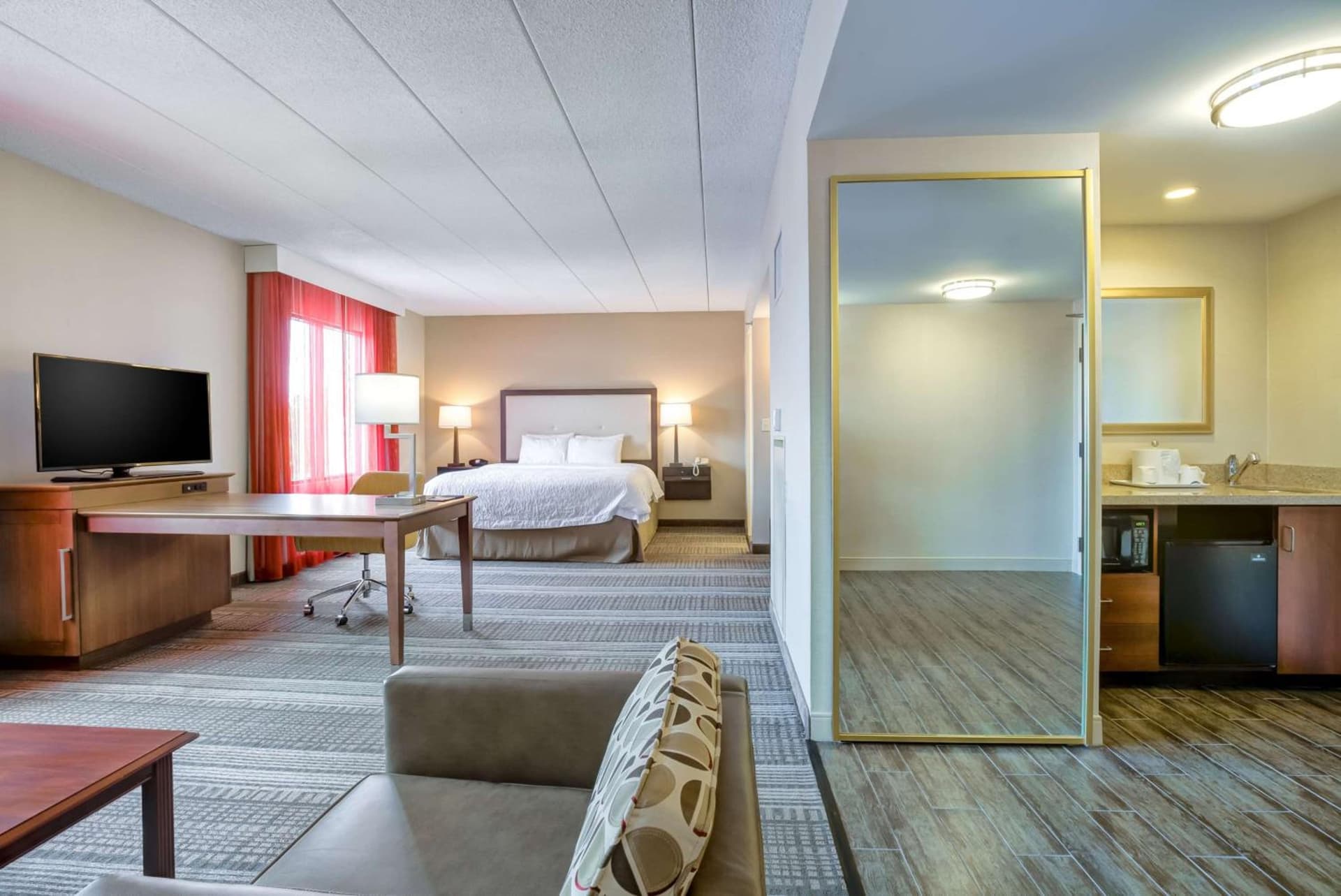 Hampton Inn Boston-Norwood gallery photo in Norwood — image 42