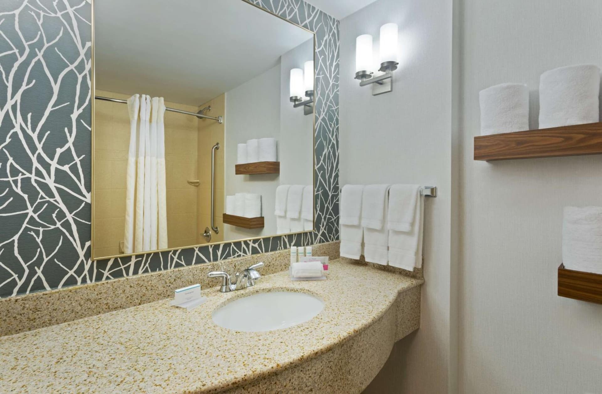Hilton Garden Inn Annapolis gallery photo in Annapolis, MD — image 22
