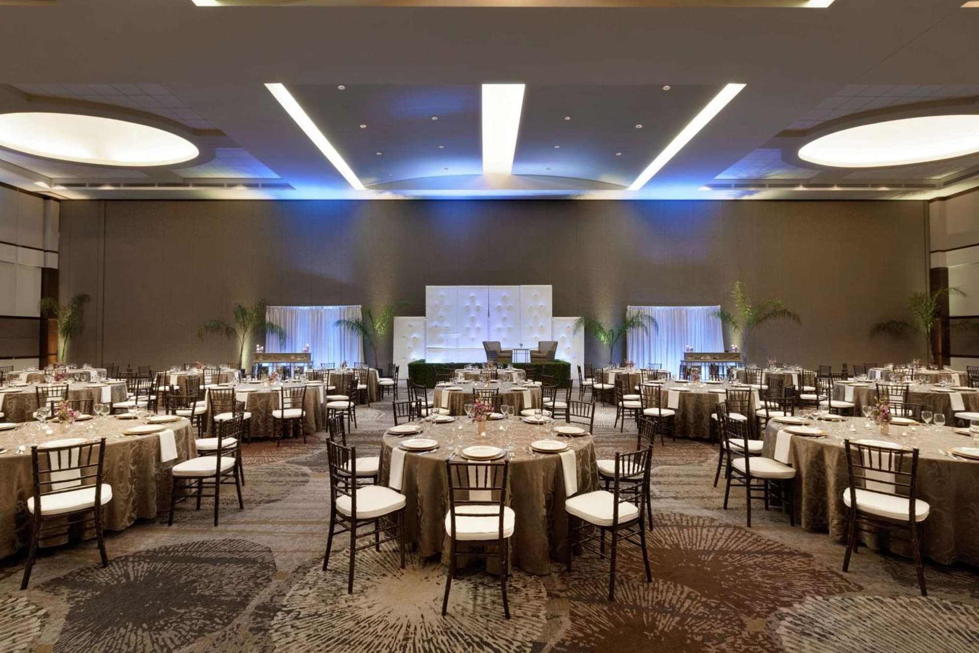 Embassy Suites North Charleston Airport Hotel Convention gallery photo in Charleston, SC — image 45