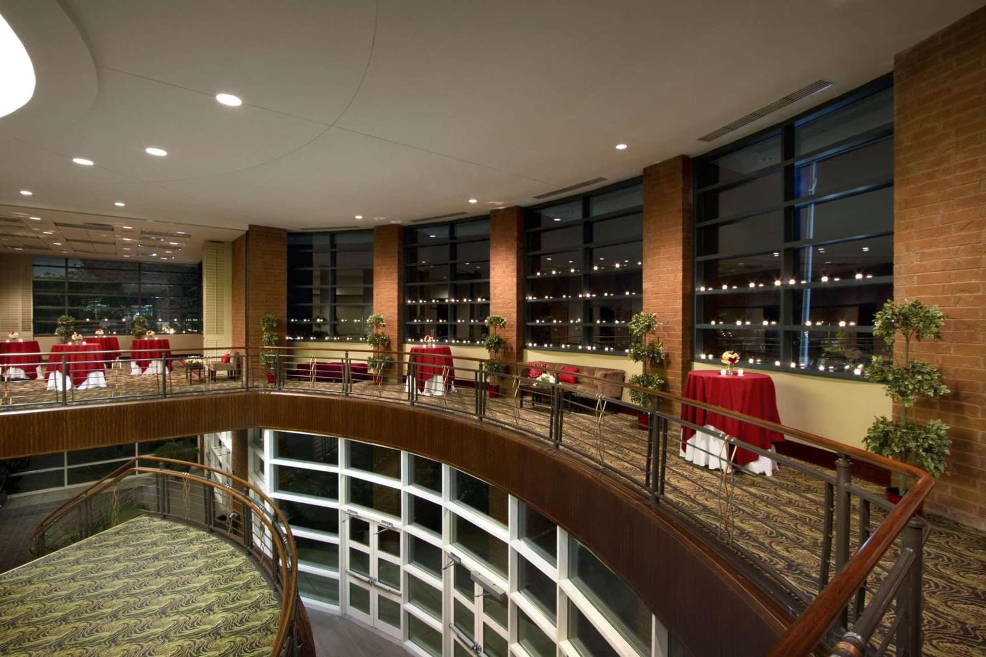 Embassy Suites North Charleston Airport Hotel Convention gallery photo in Charleston, SC — image 31