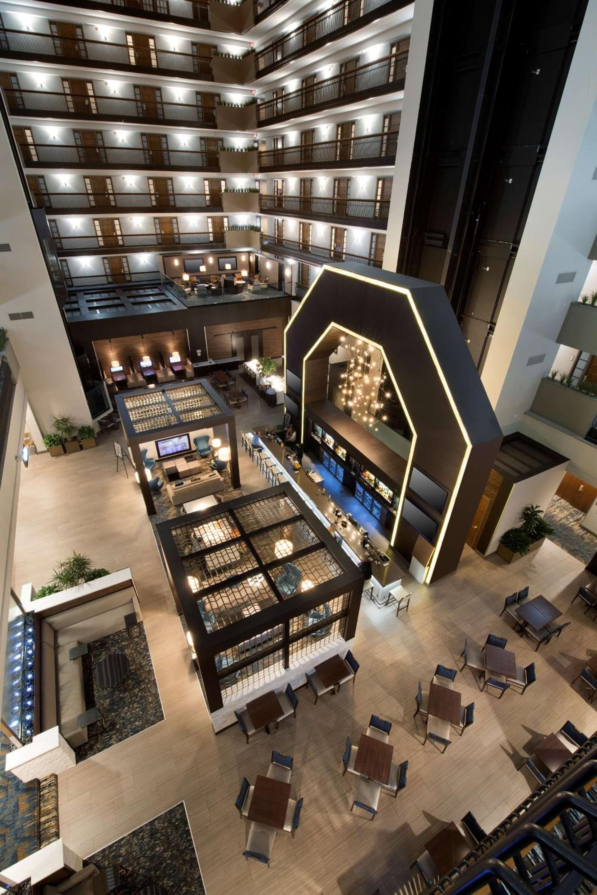 Embassy Suites by Hilton Columbus gallery photo in Columbus, OH — image 11