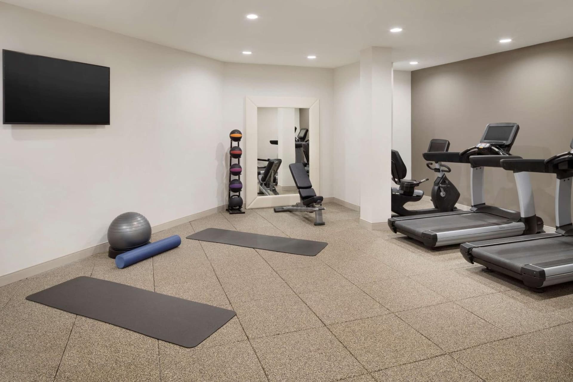 Embassy Suites by Hilton Columbus gallery photo in Columbus, OH — image 22
