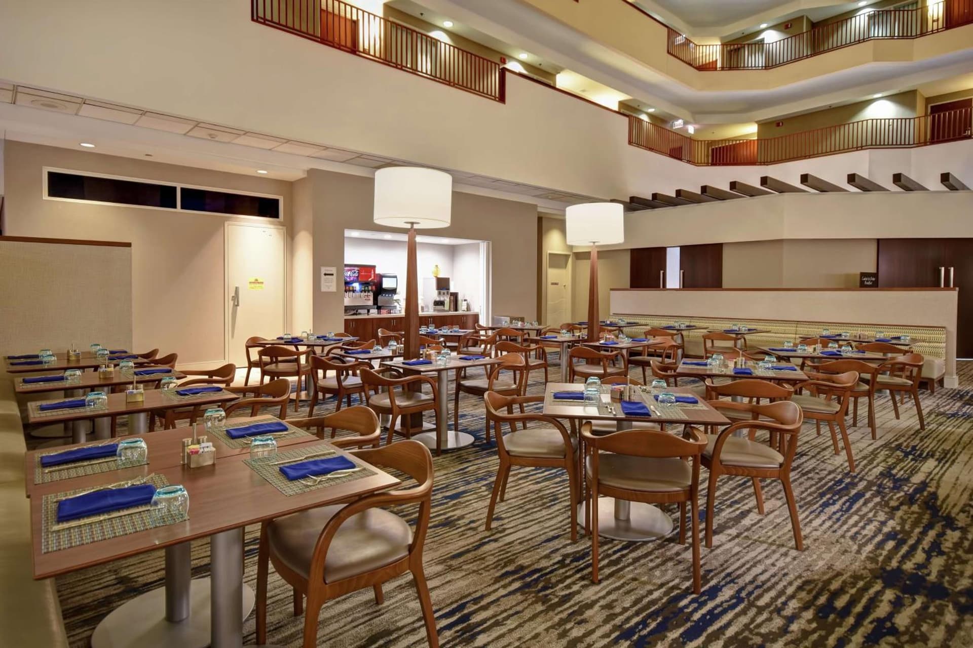 Embassy Suites Charleston gallery photo in Charleston, WV — image 11