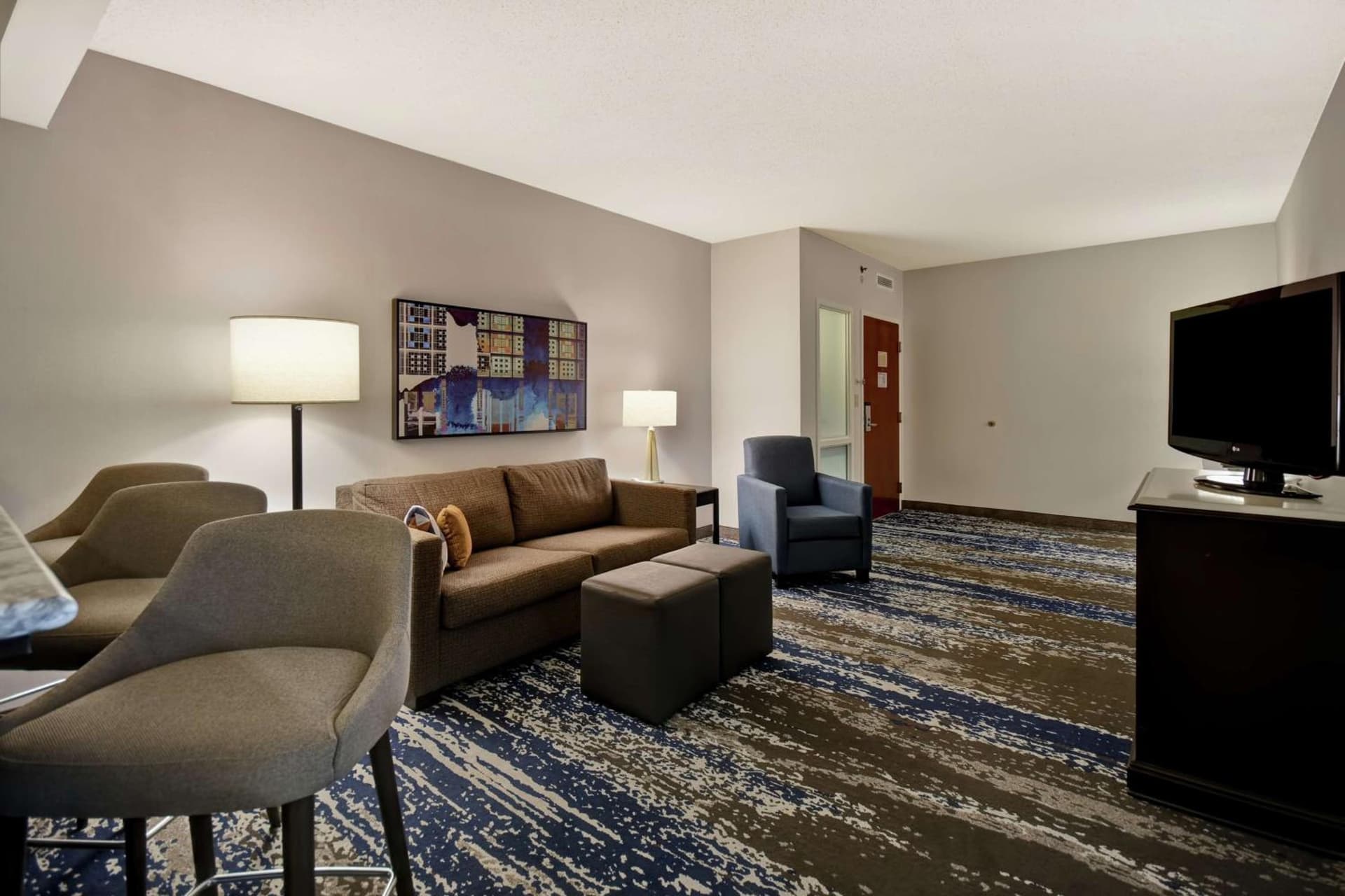 Embassy Suites Charleston gallery photo in Charleston, WV — image 35