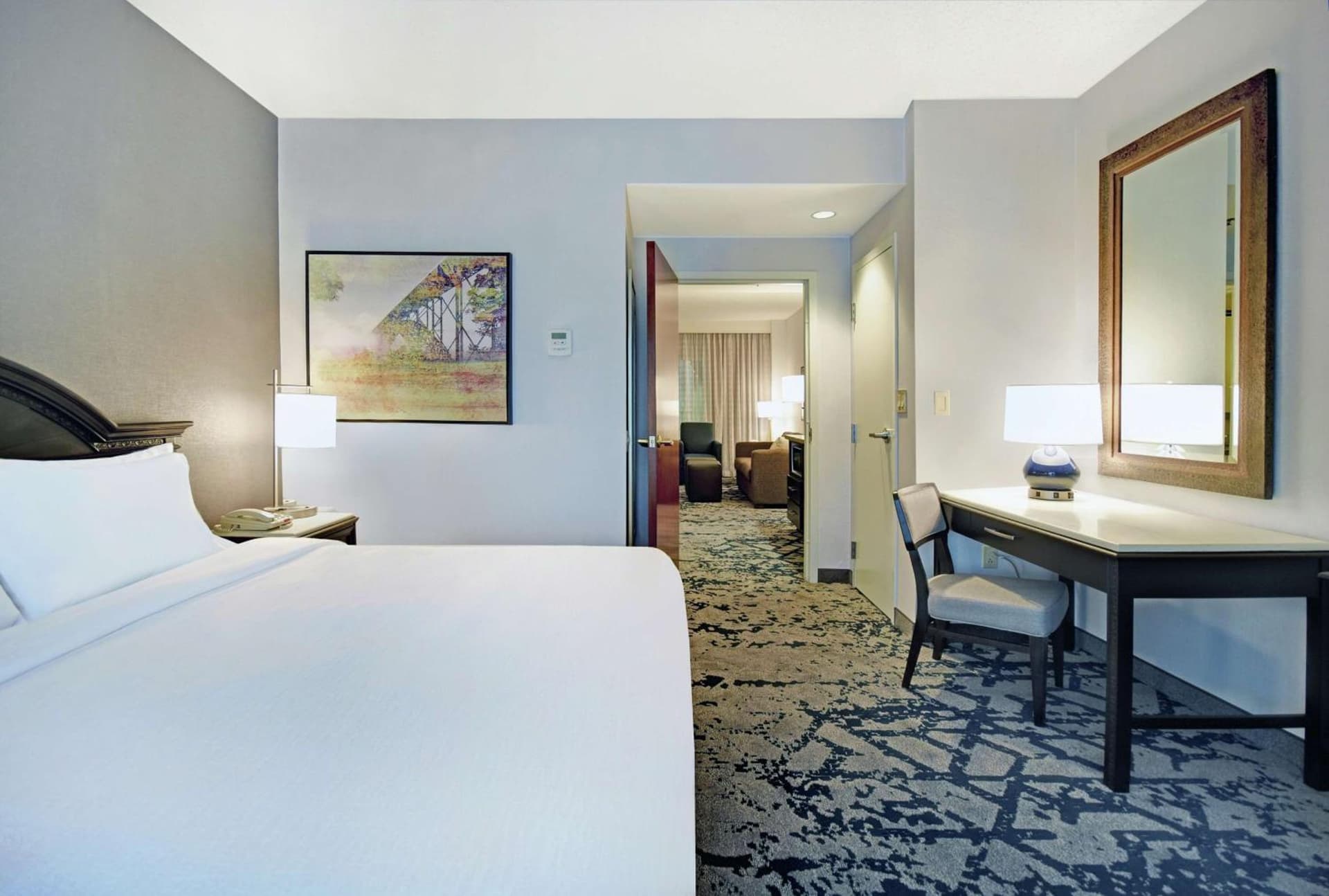 Embassy Suites Charleston gallery photo in Charleston, WV — image 5