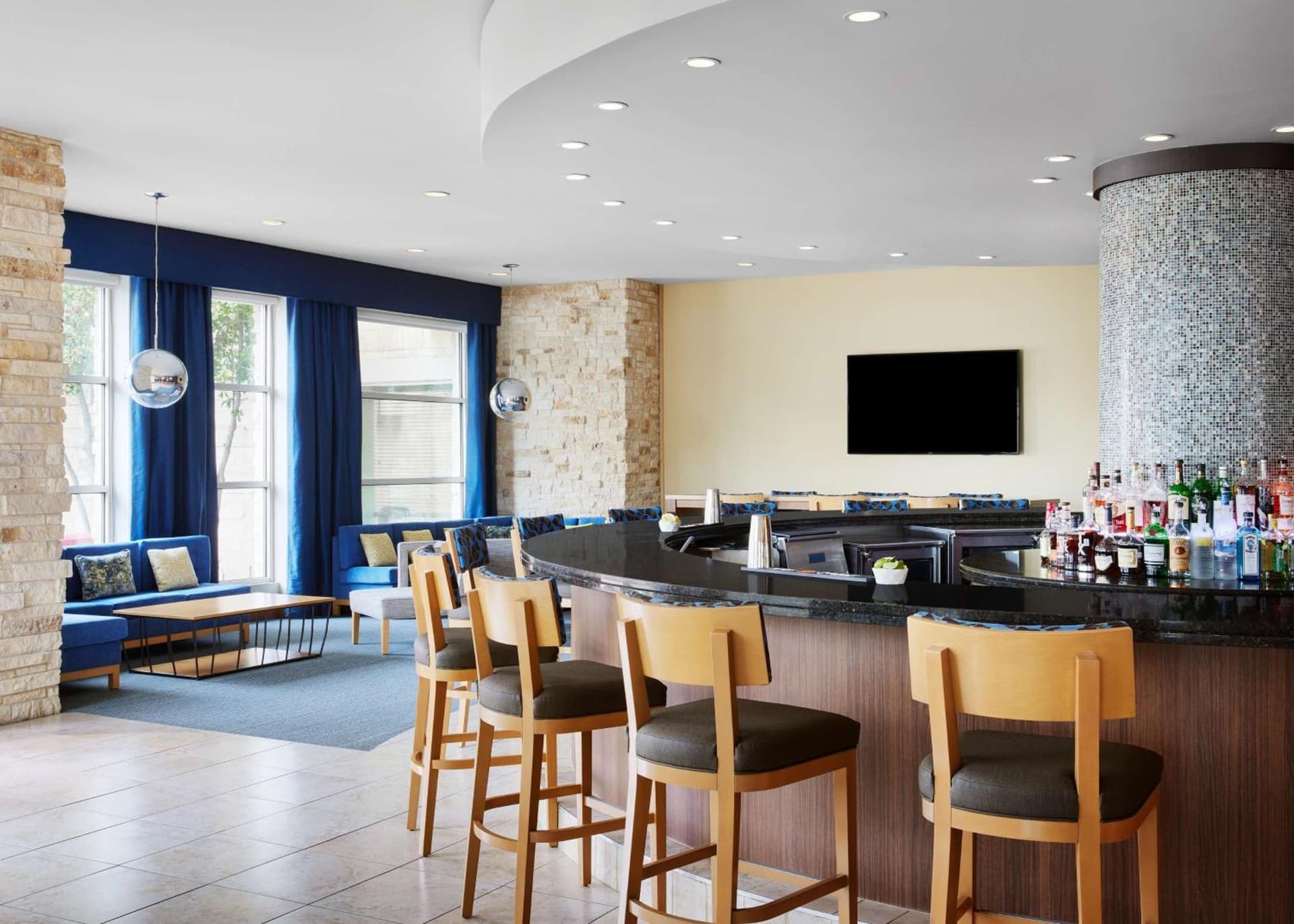 Hilton Garden Inn Dallas Richardson interior in Richardson, TX — gallery photo 2