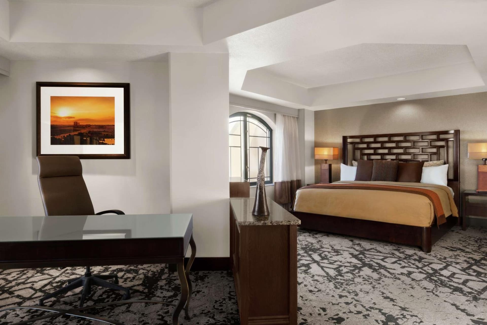 Embassy Suites Dallas - DFW Airport North gallery photo in Grapevine, TX — image 9