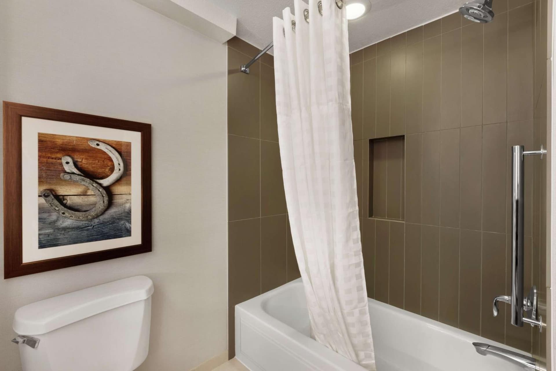 Embassy Suites Dallas - DFW Airport North gallery photo in Grapevine, TX — image 37