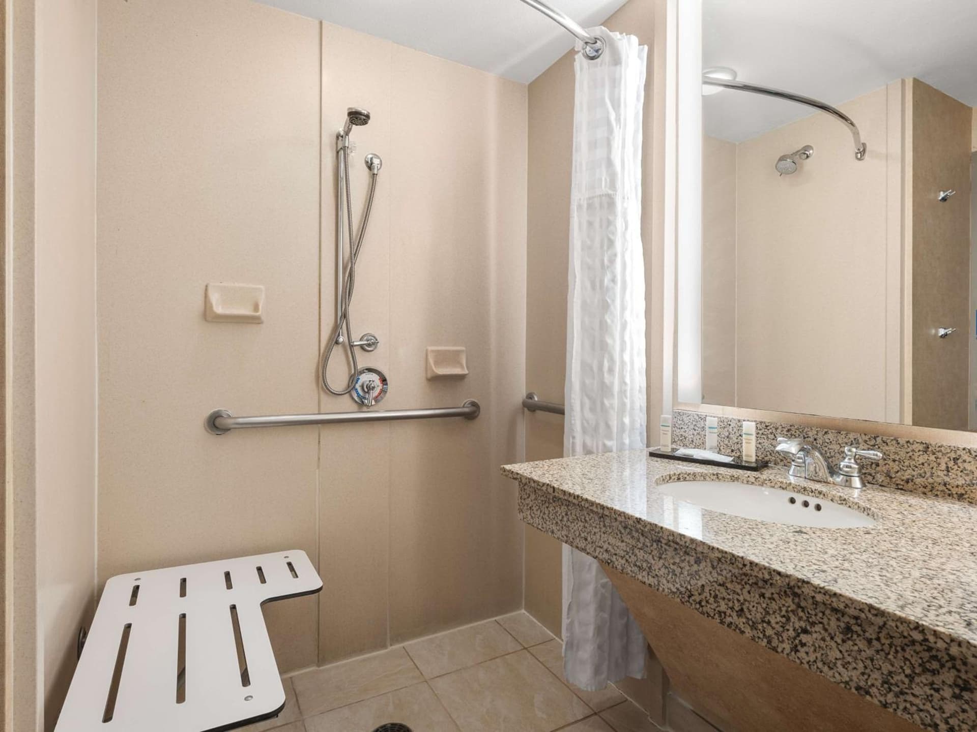 Embassy Suites by Hilton Dallas Frisco Hotel & Convention Center gallery photo in Frisco, TX — image 35