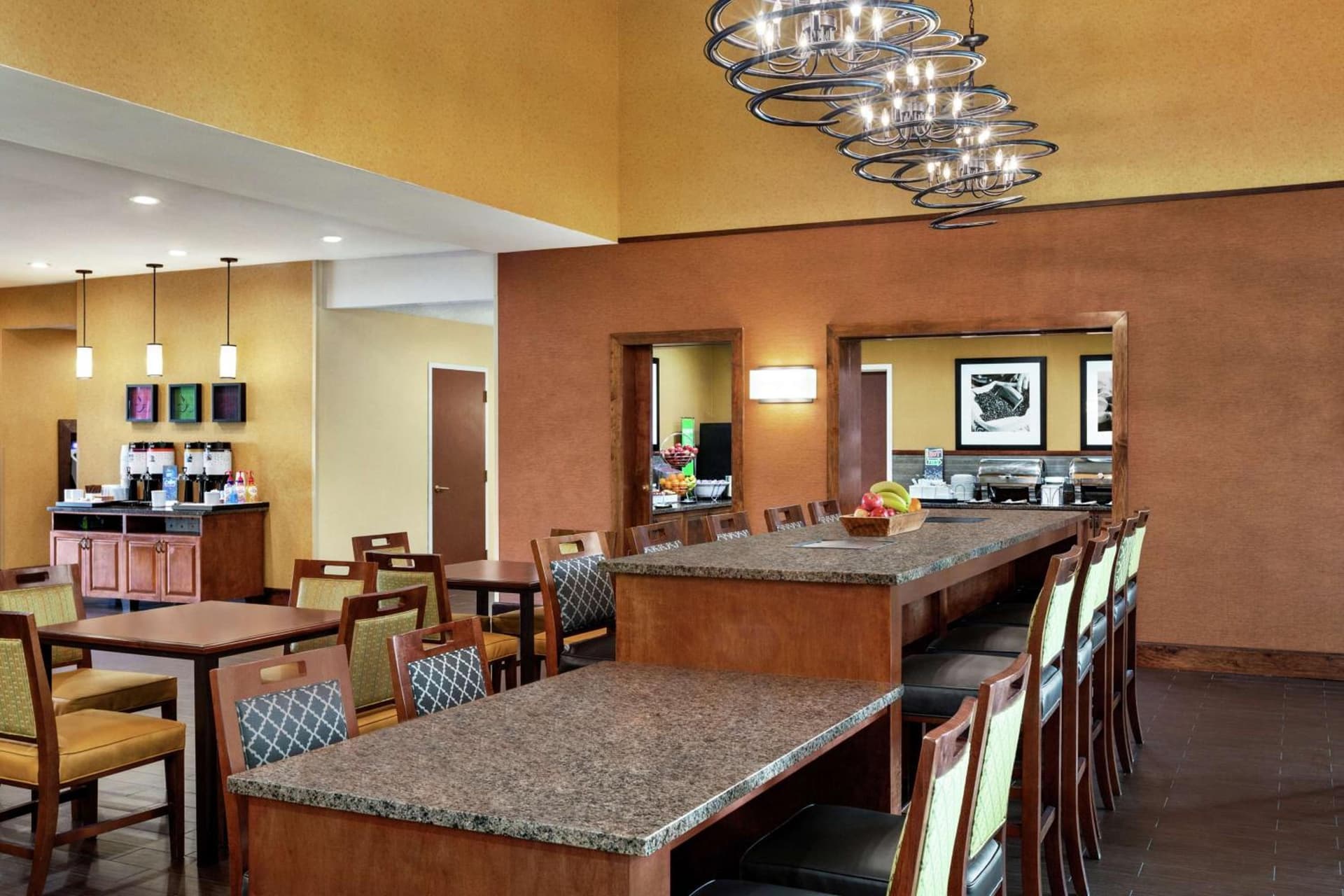 Hampton Inn & Suites Dallas-Mesquite gallery photo in Mesquite, TX — image 39