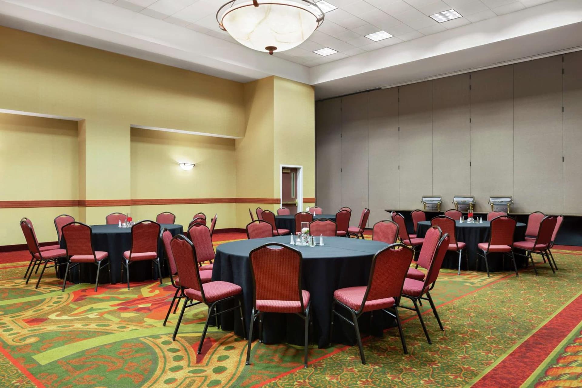 Hampton Inn & Suites Dallas-Mesquite gallery photo in Mesquite, TX — image 38