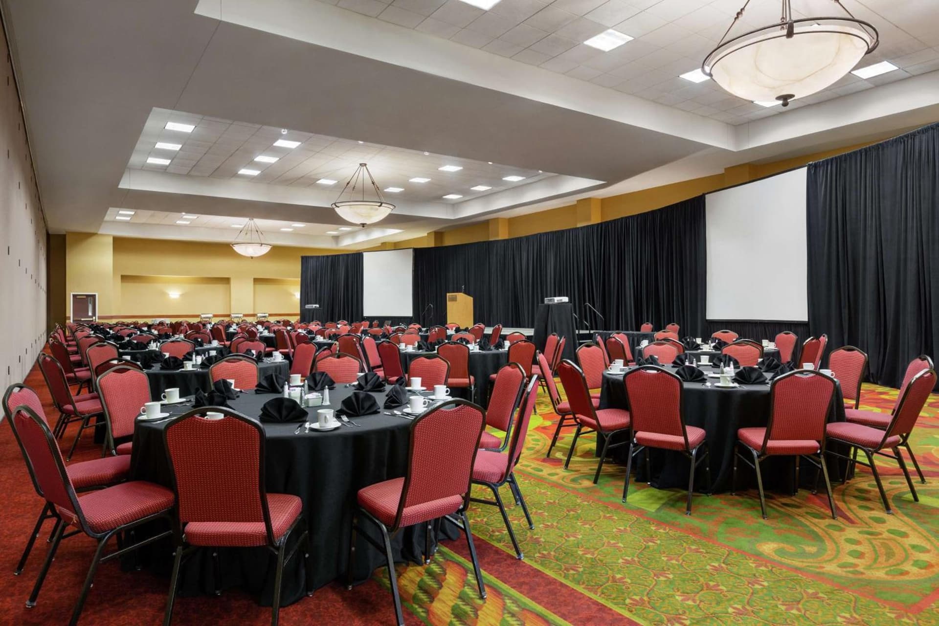 Hampton Inn & Suites Dallas-Mesquite gallery photo in Mesquite, TX — image 15