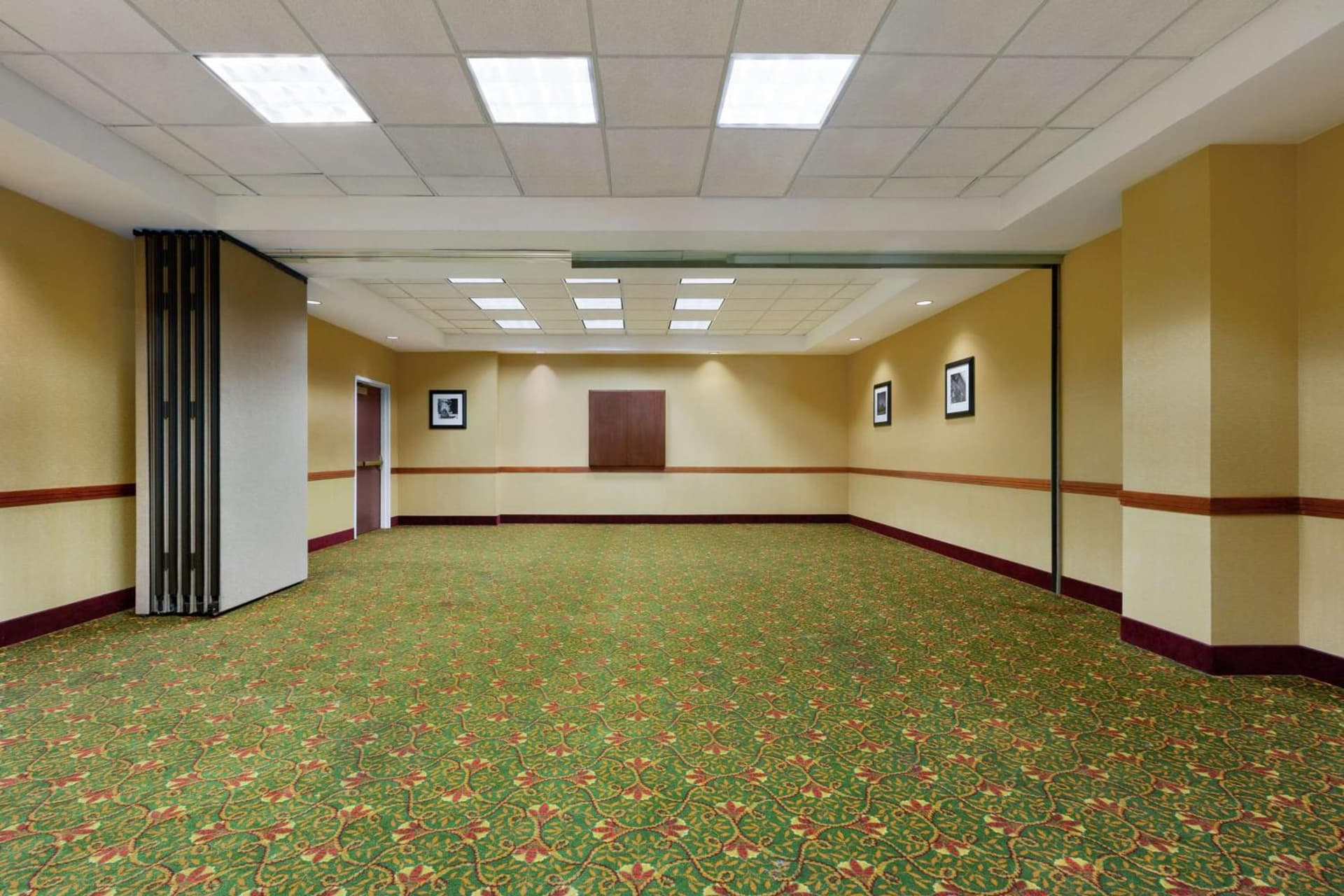 Hampton Inn & Suites Dallas-Mesquite gallery photo in Mesquite, TX — image 31