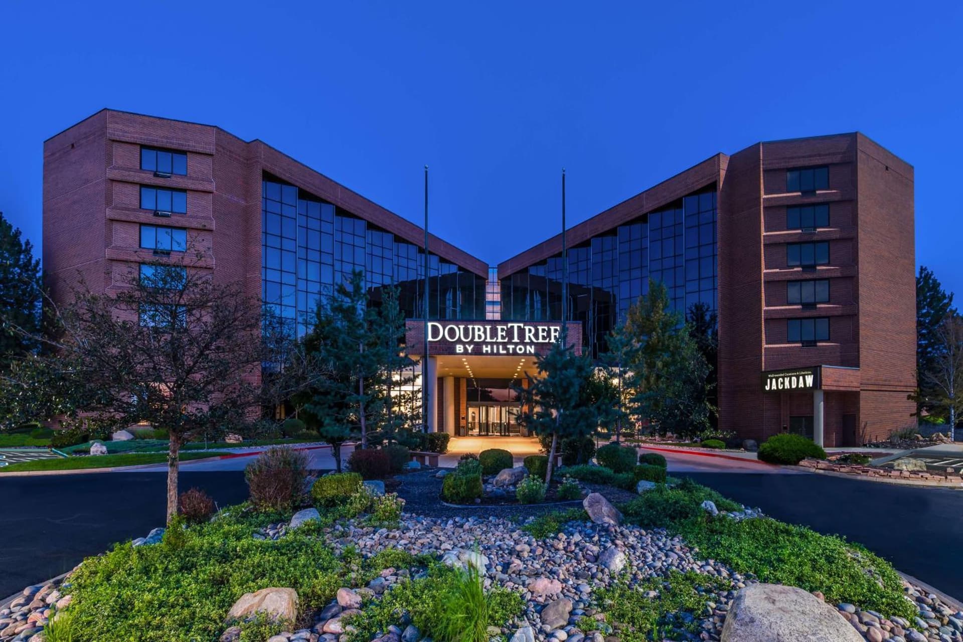 DoubleTree by Hilton Hotel Denver - Aurora property views in Aurora, CO — gallery photo 3