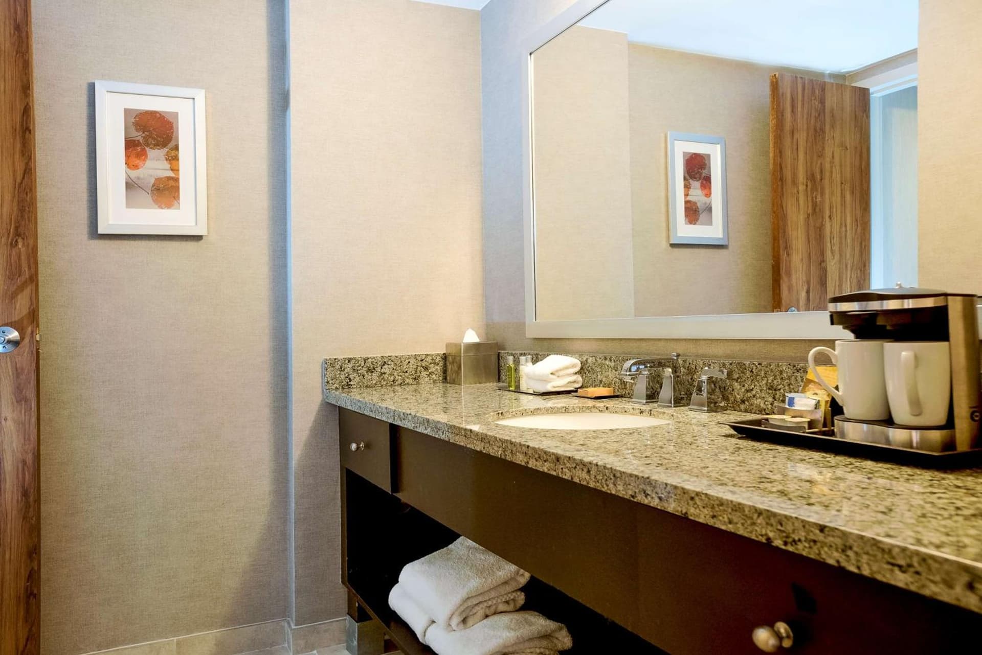 DoubleTree by Hilton Hotel Denver - Aurora gallery photo in Aurora, CO — image 11