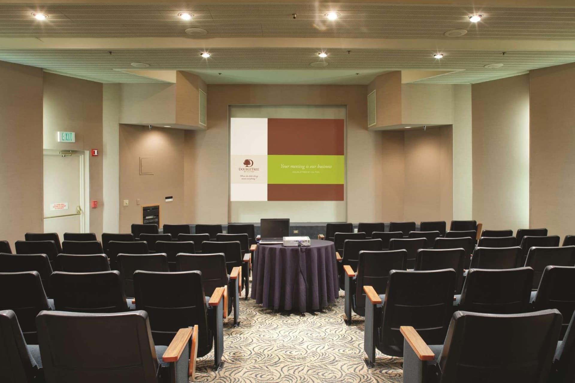 DoubleTree by Hilton Hotel Denver - Aurora gallery photo in Aurora, CO — image 10