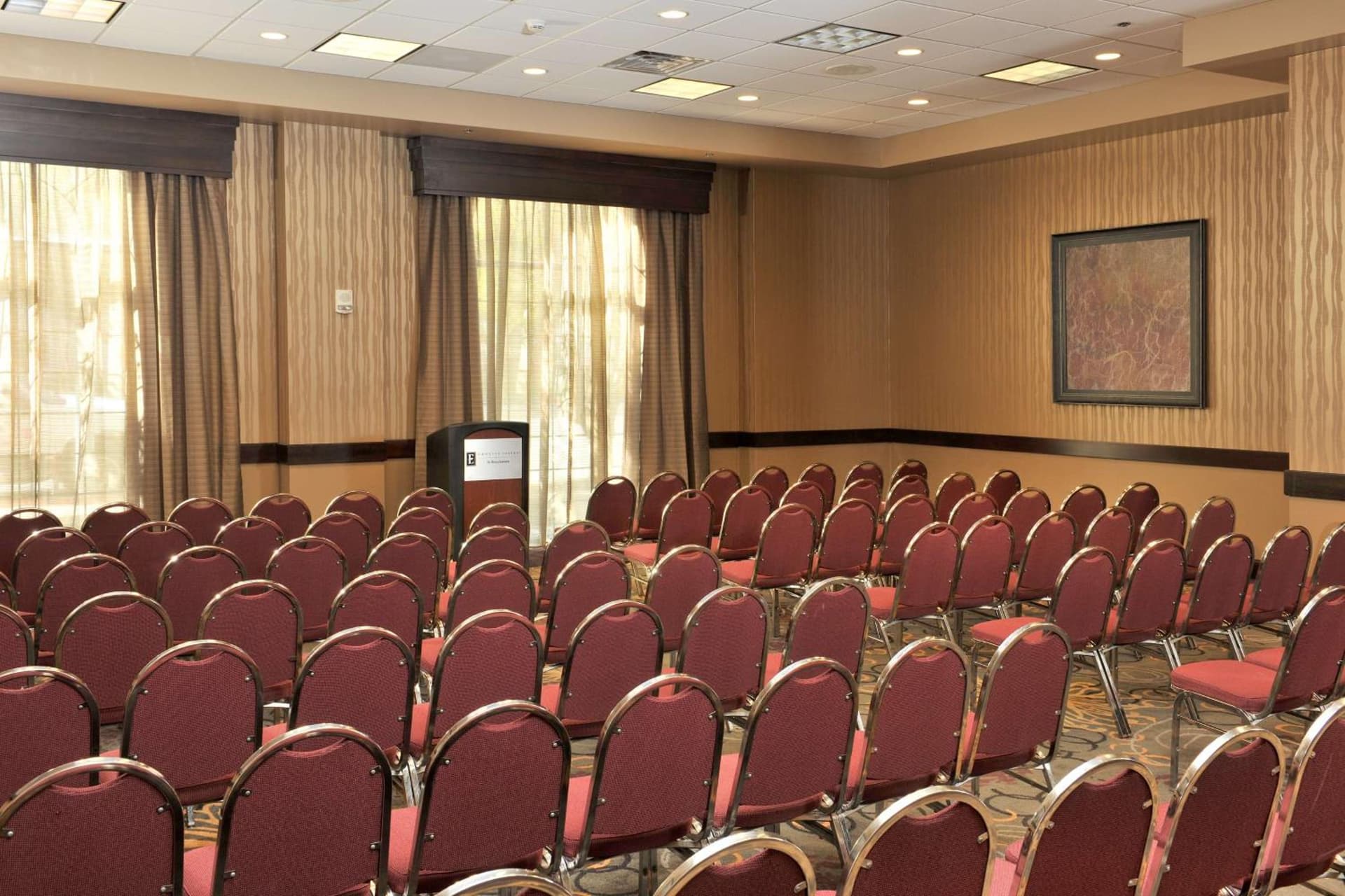 Embassy Suites Des Moines Downtown gallery photo in Des Moines, IA — image 14