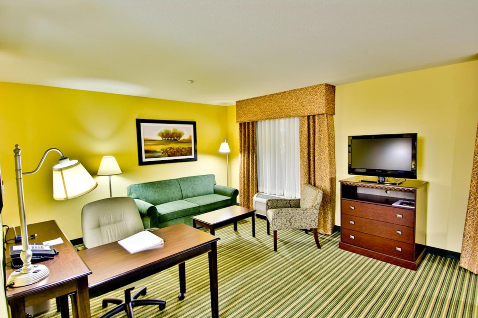 Hampton Inn & Suites Moreno Valley gallery photo in Moreno Valley, CA — image 10