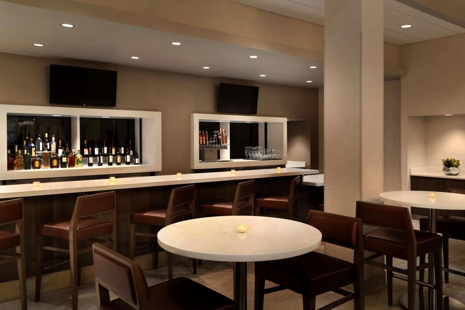 Hilton Fort Collins gallery photo in Fort Collins, CO — image 8