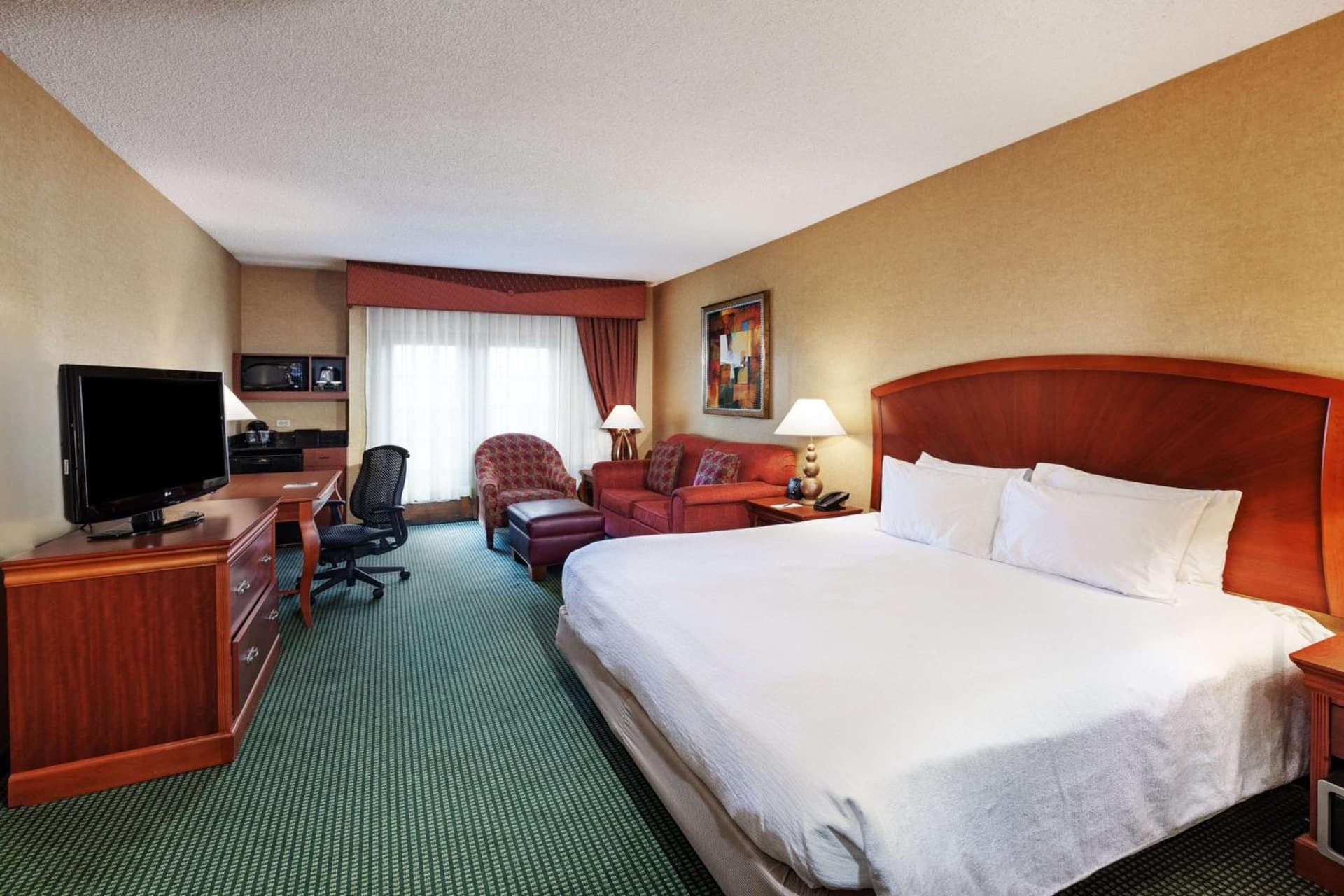 Embassy Suites by Hilton Greensboro Airport gallery photo in Greensboro, NC — image 15
