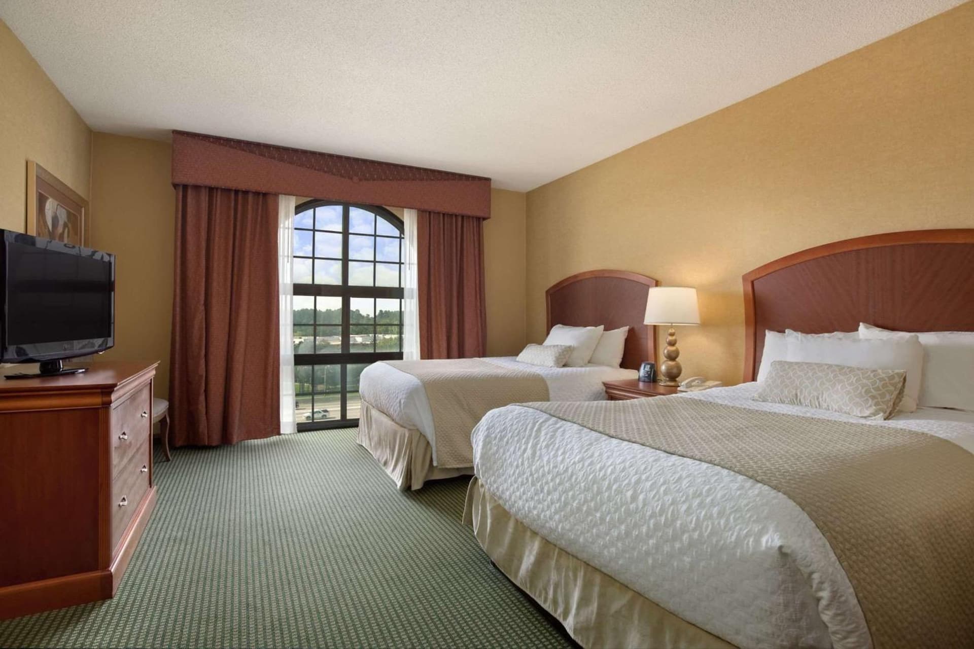 Embassy Suites by Hilton Greensboro Airport gallery photo in Greensboro, NC — image 34