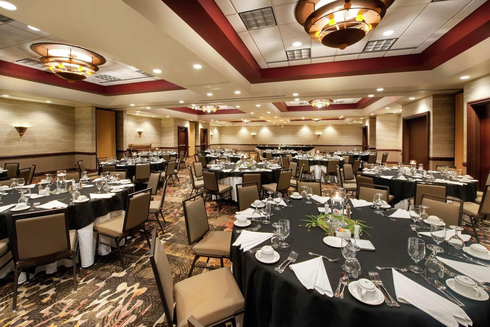 Embassy Suites Huntsville gallery photo in Huntsville, AL — image 49