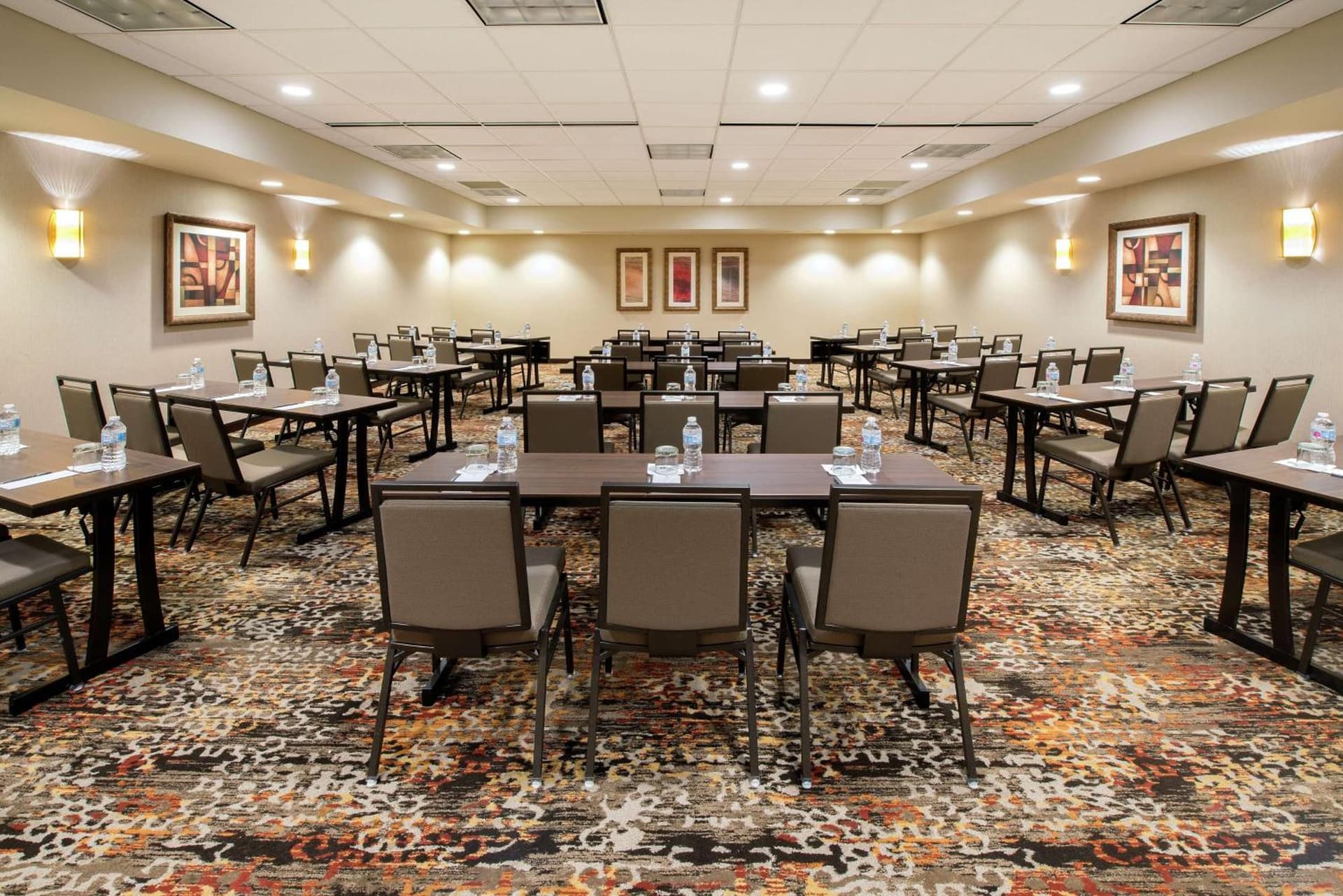 Embassy Suites Huntsville gallery photo in Huntsville, AL — image 20
