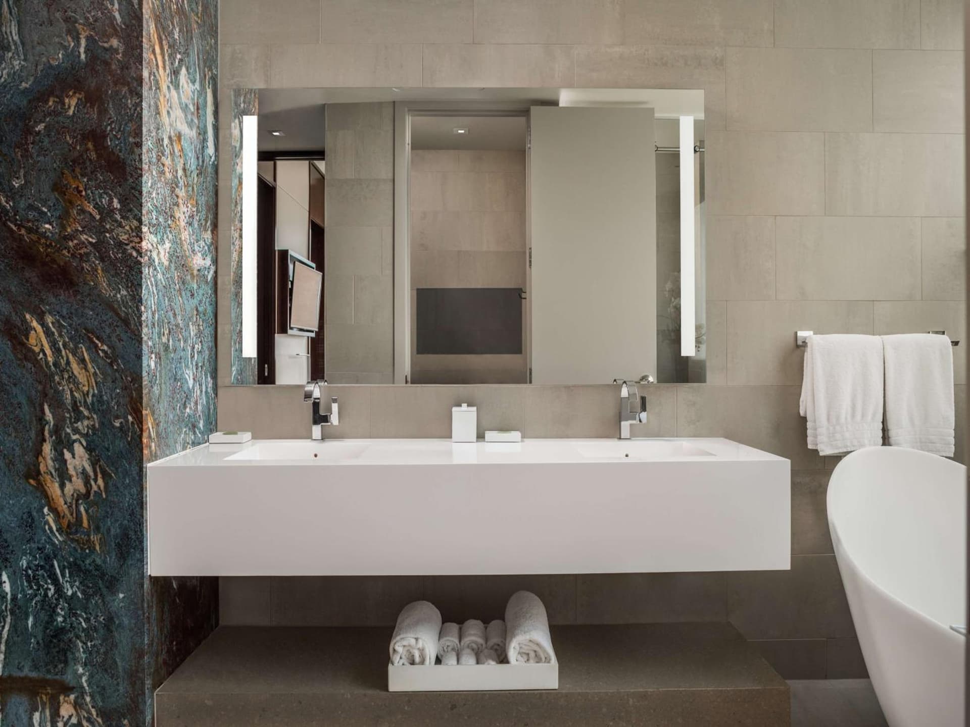 Conrad Indianapolis interior in Indianapolis, IN — gallery photo 2