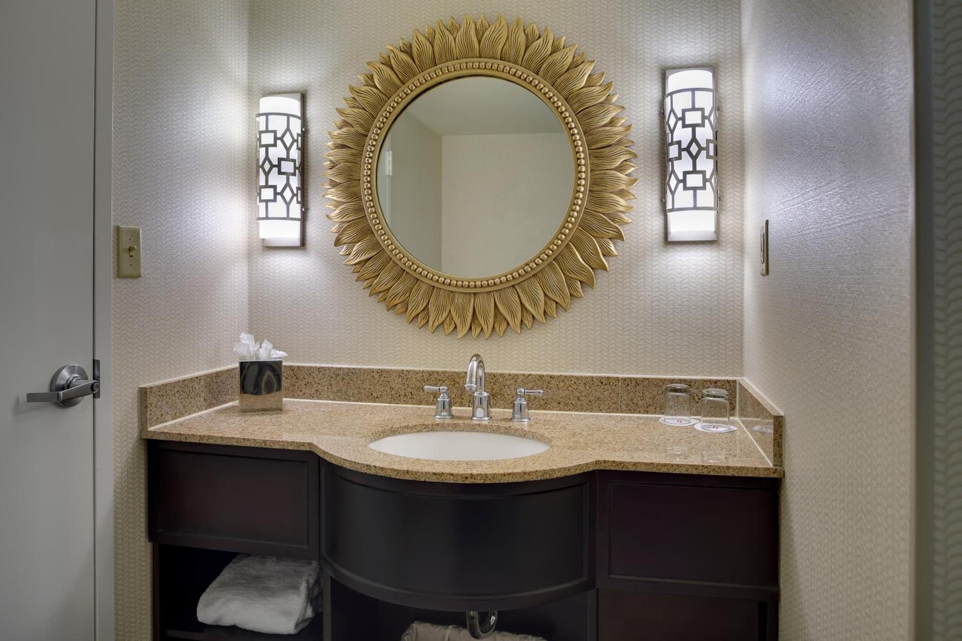 Charleston Marriott interior in Charleston, SC — gallery photo 2