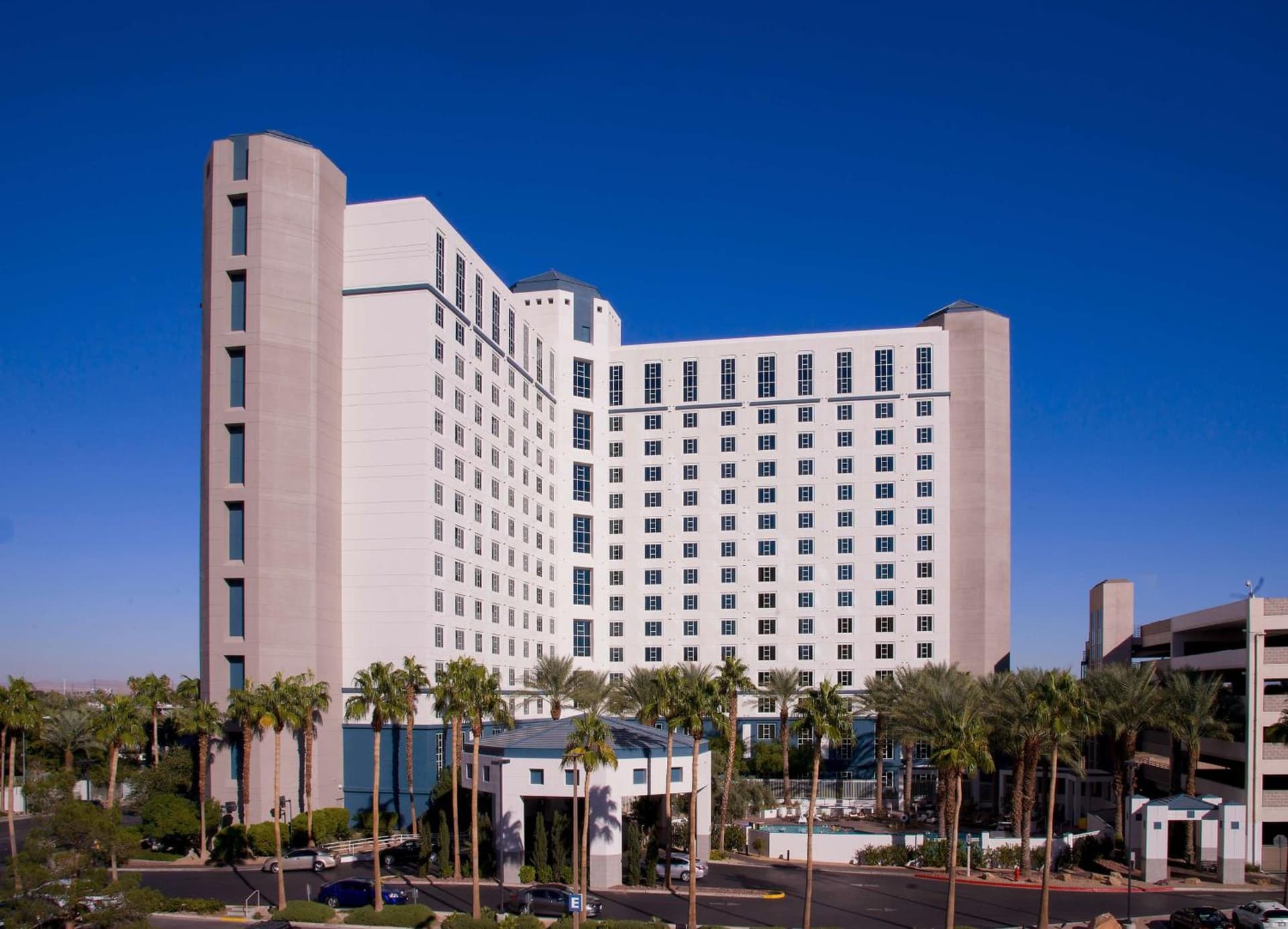 Hilton Grand Vacations Club Paradise Las Vegas gallery photo in Las Vegas, NV — image 18