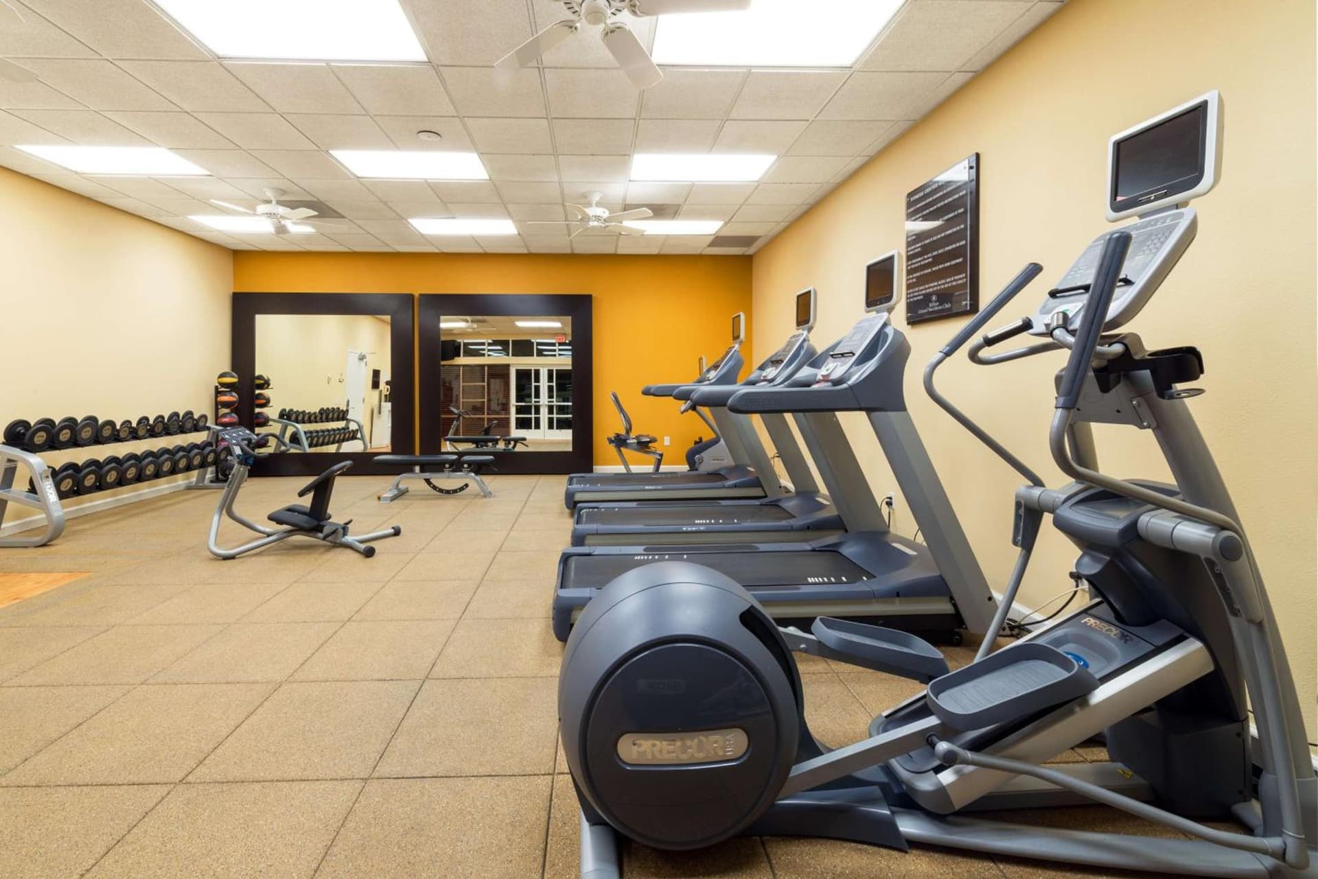 Hilton Grand Vacations Club Paradise Las Vegas property views in Las Vegas, NV — gallery photo 3