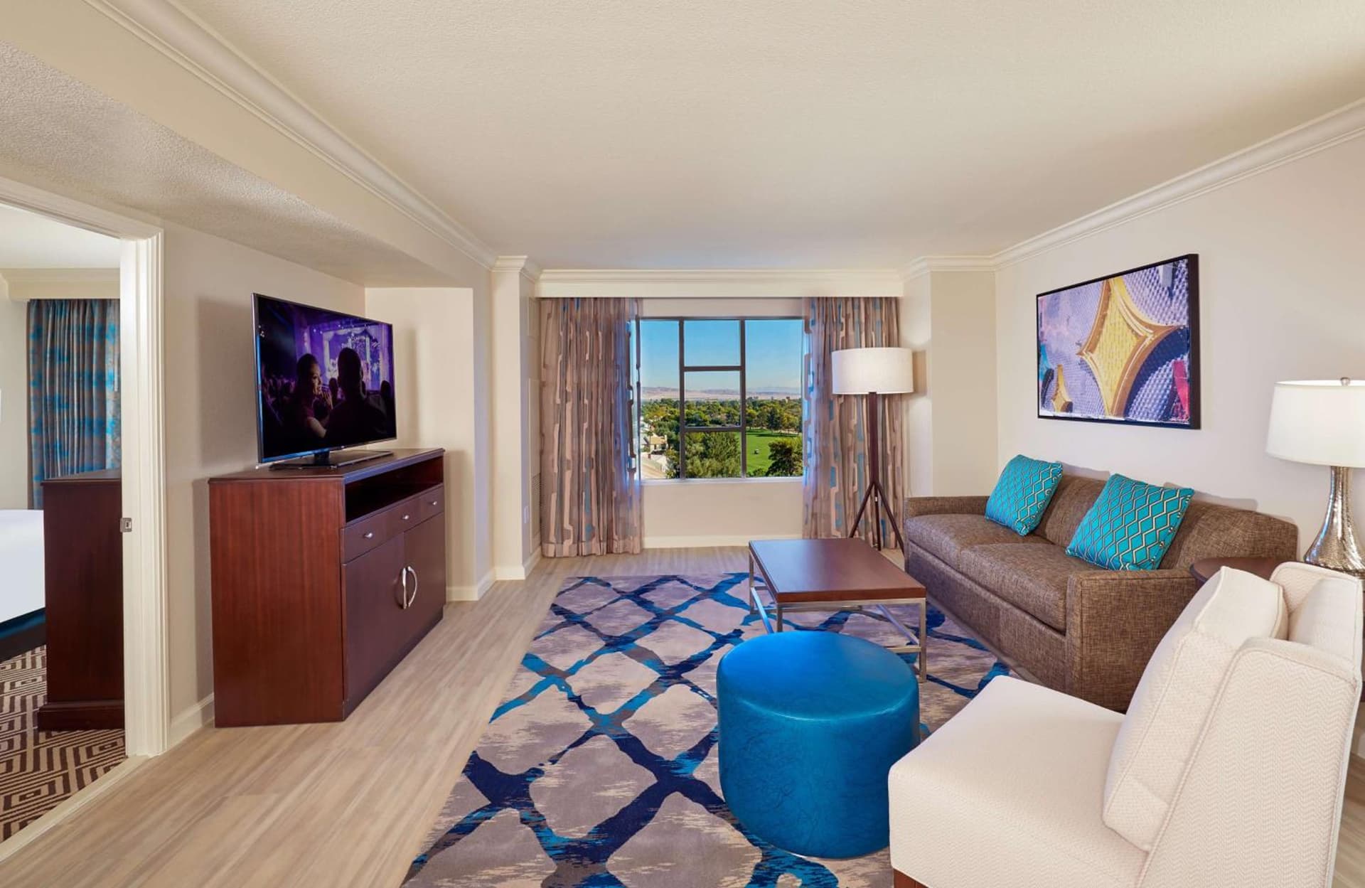 Hilton Grand Vacations Club Paradise Las Vegas gallery photo in Las Vegas, NV — image 13