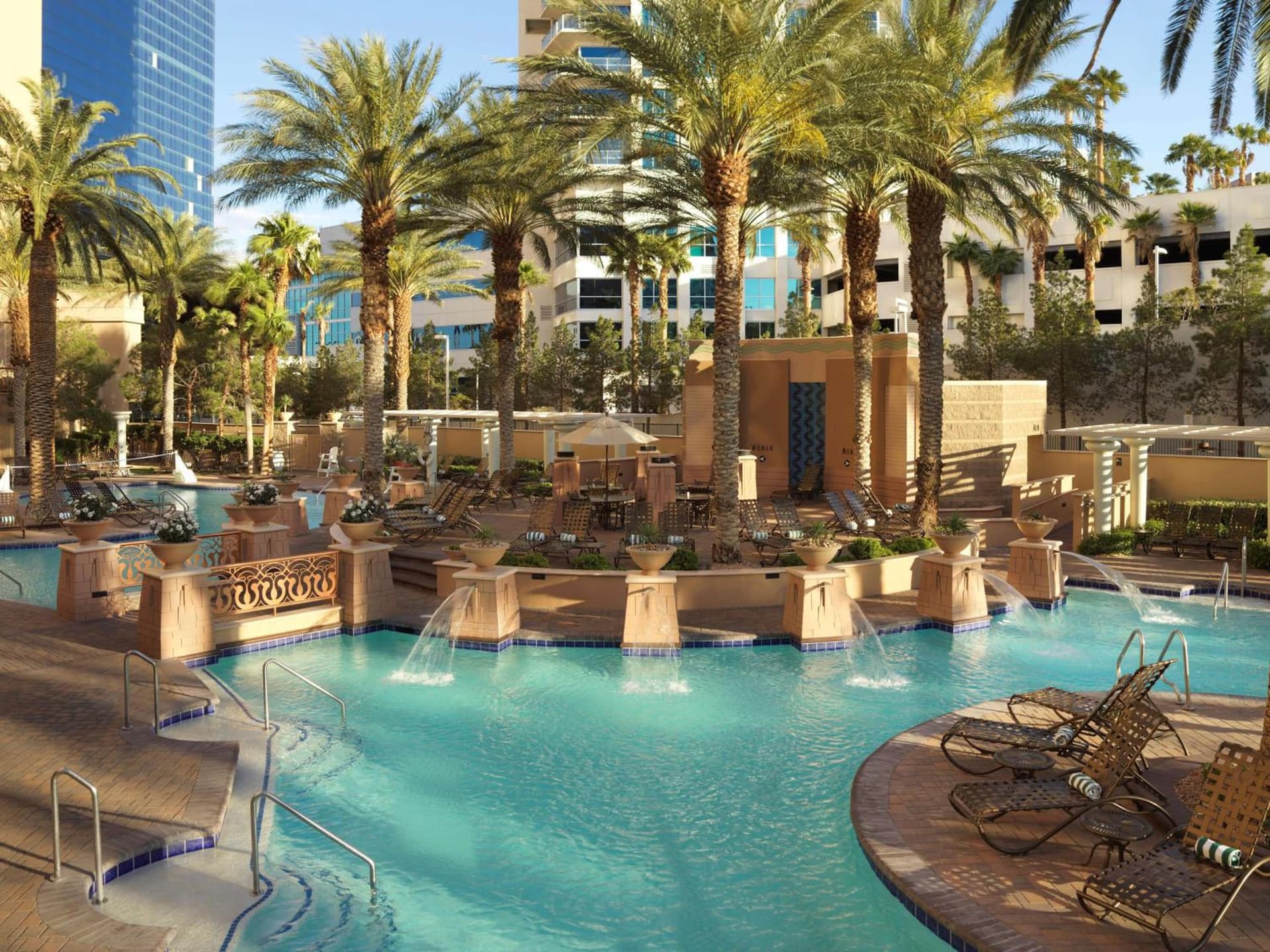 Hilton Grand Vacations Club on the Las Vegas Strip gallery photo in Las Vegas, NV — image 9