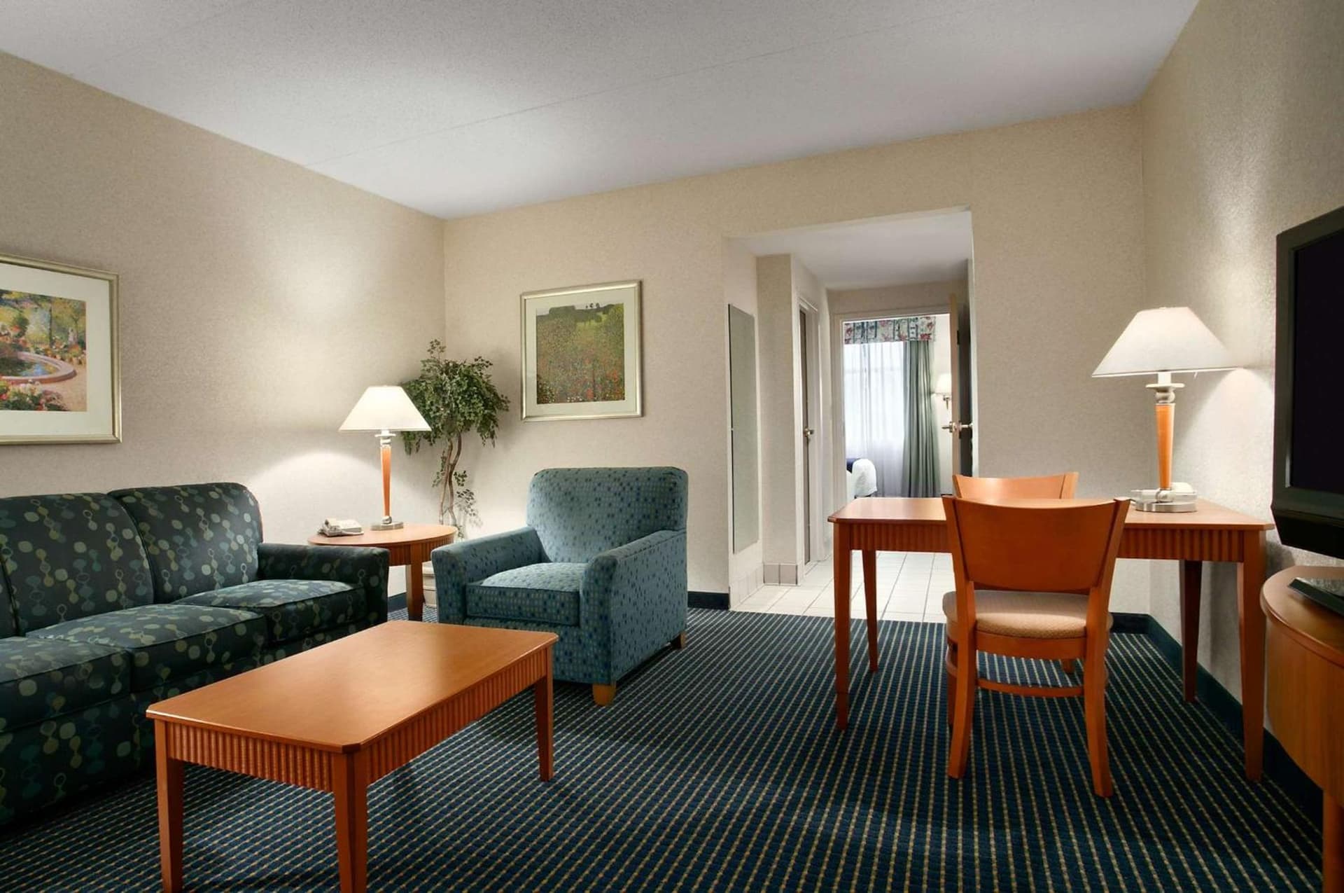 Embassy Suites Lexington gallery photo in Lexington, KY — image 49