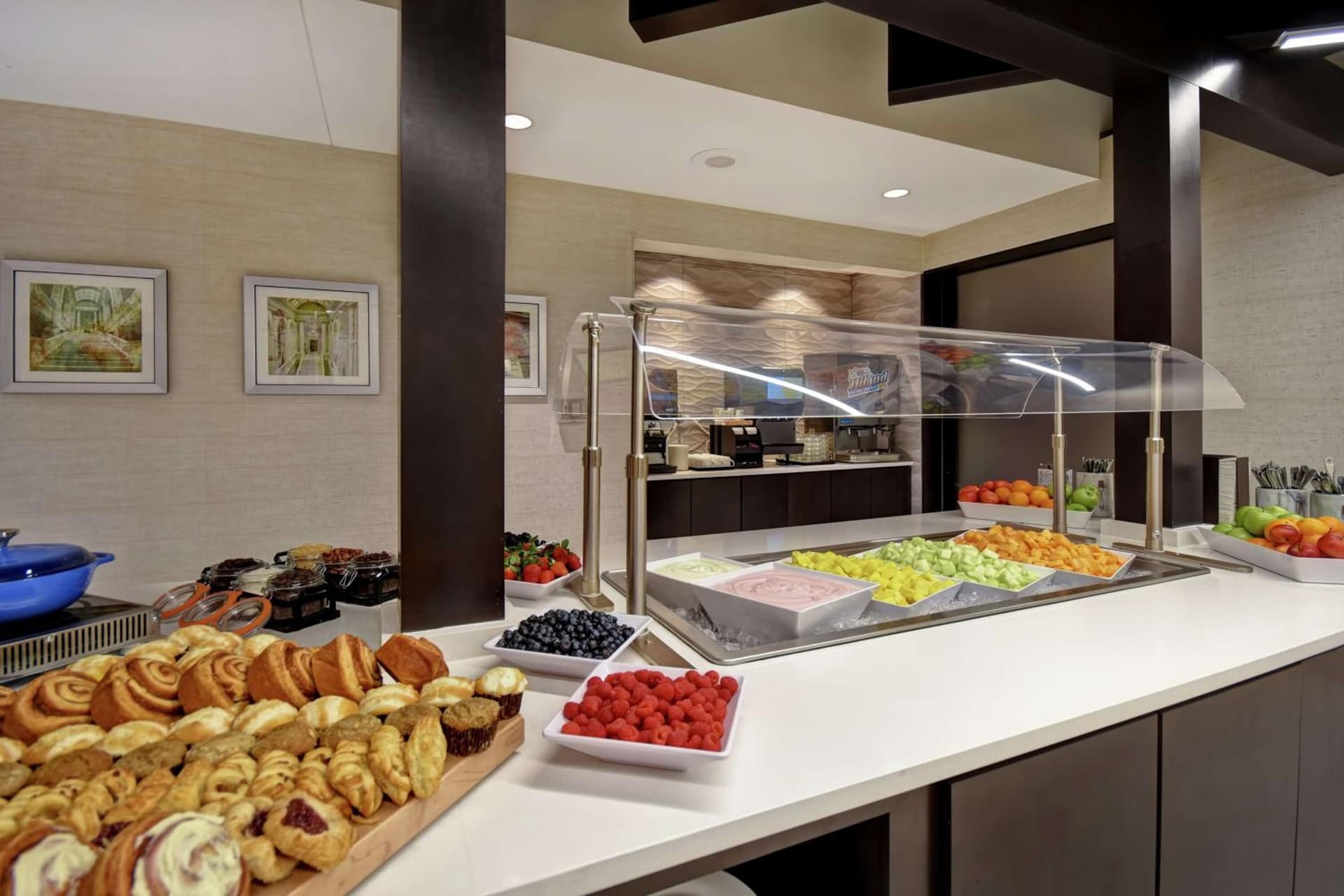 Embassy Suites Little Rock gallery photo in Little Rock, AR — image 68