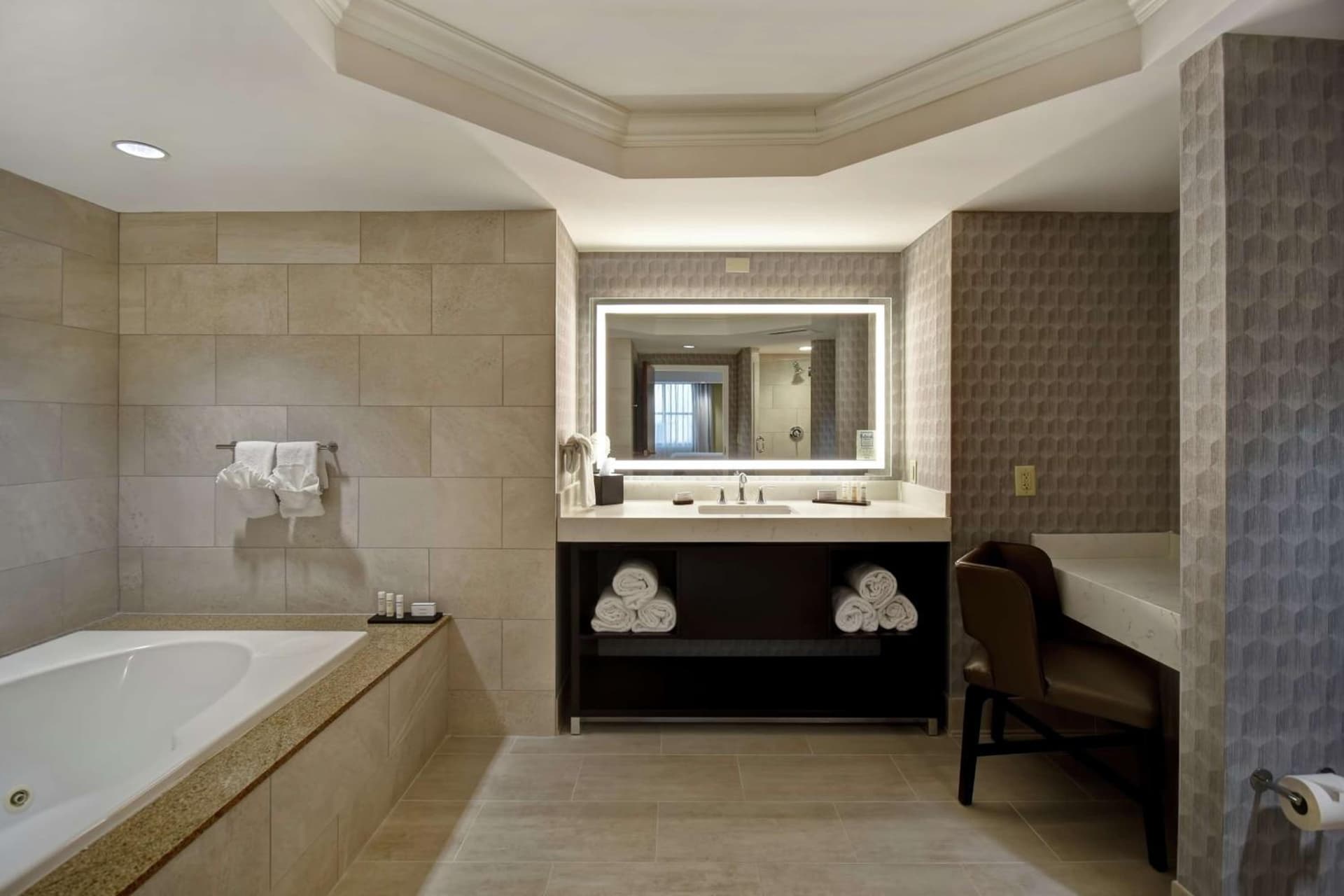 Embassy Suites Little Rock gallery photo in Little Rock, AR — image 56
