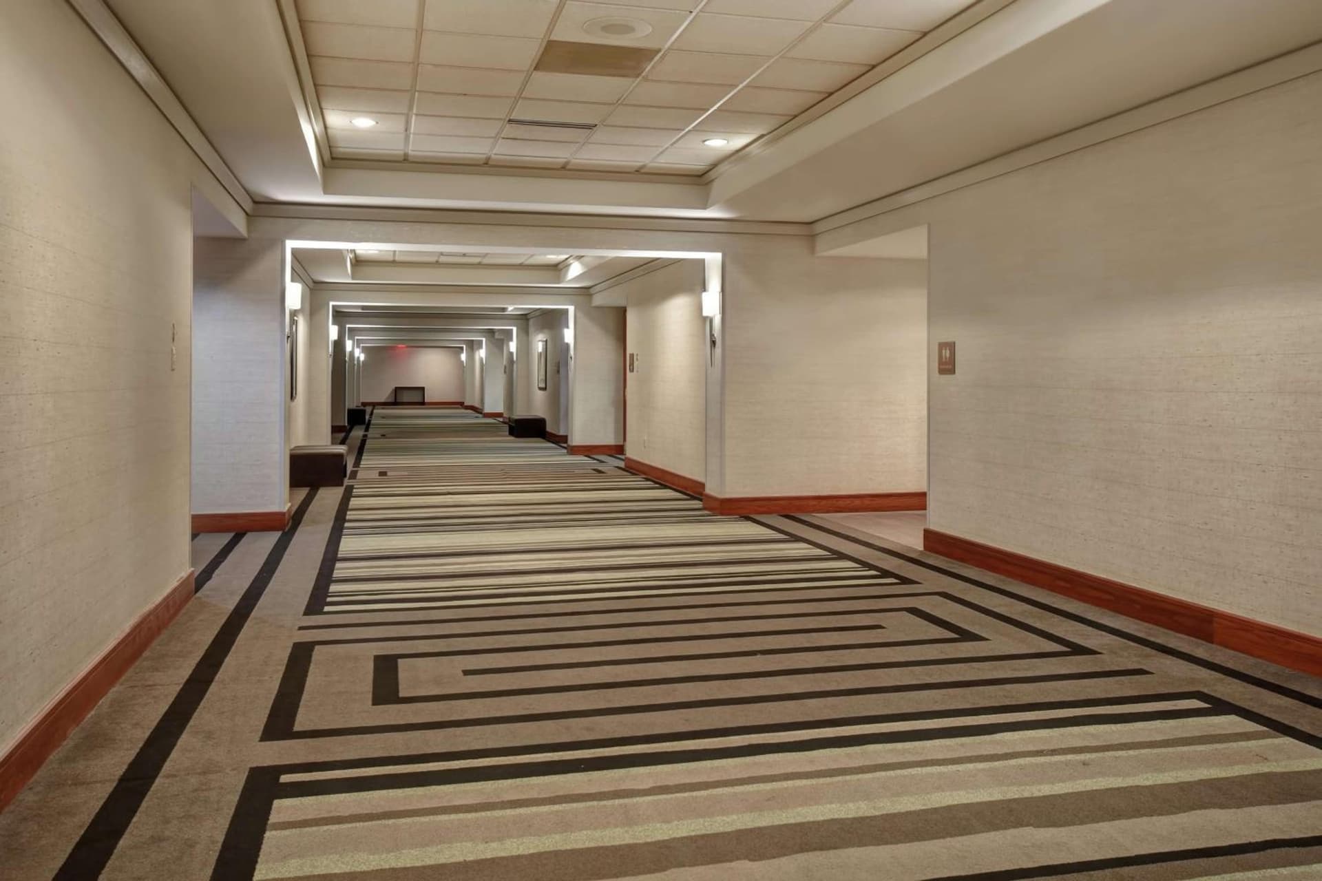 Embassy Suites Little Rock gallery photo in Little Rock, AR — image 34