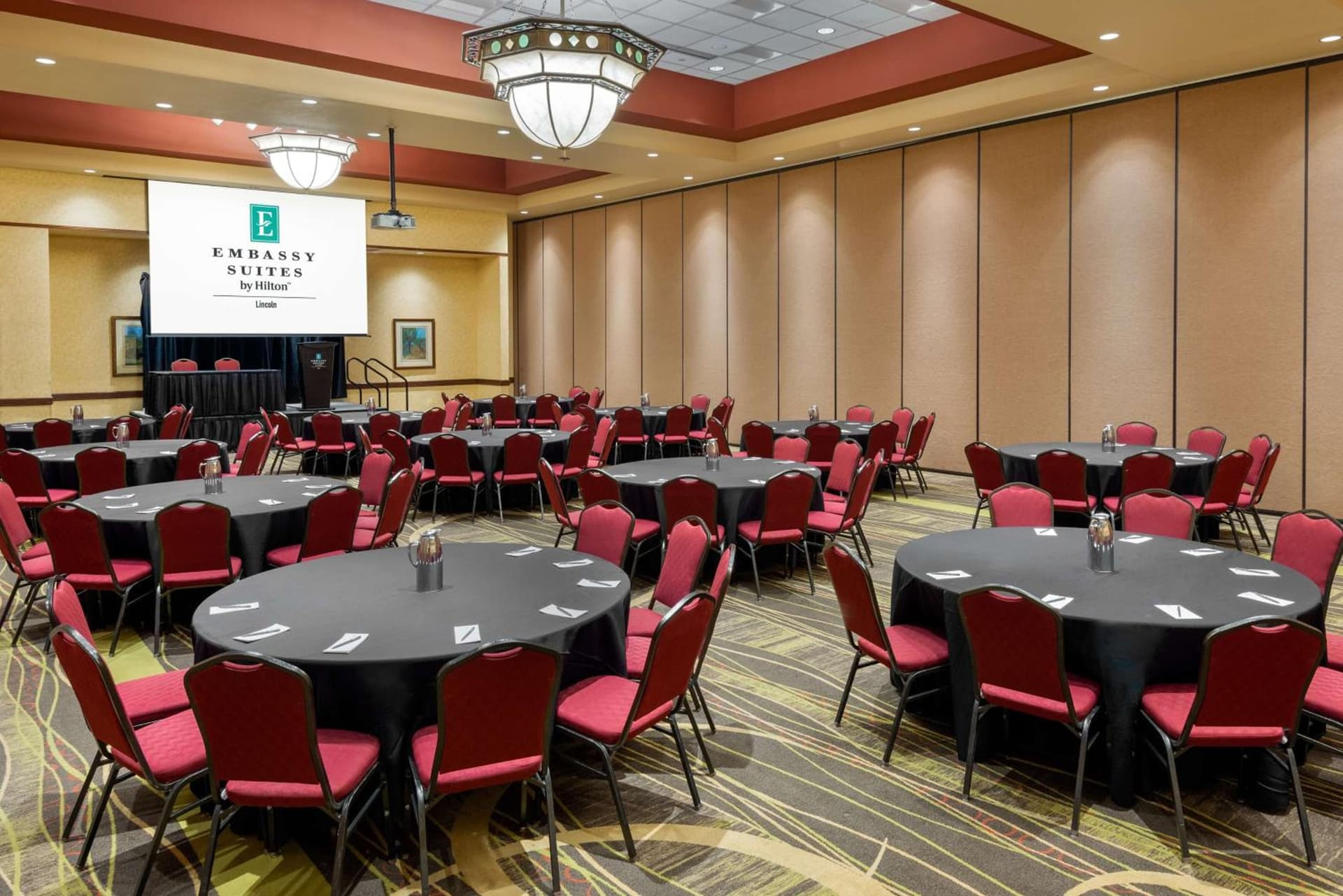 Embassy Suites Lincoln gallery photo in Lincoln, NE — image 29