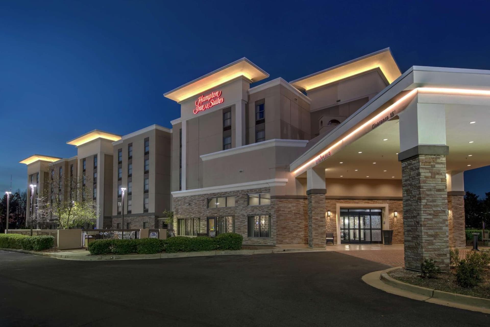 Hampton Inn & Suites Memphis-Wolfchase Galleria property views in Memphis, TN — gallery photo 3