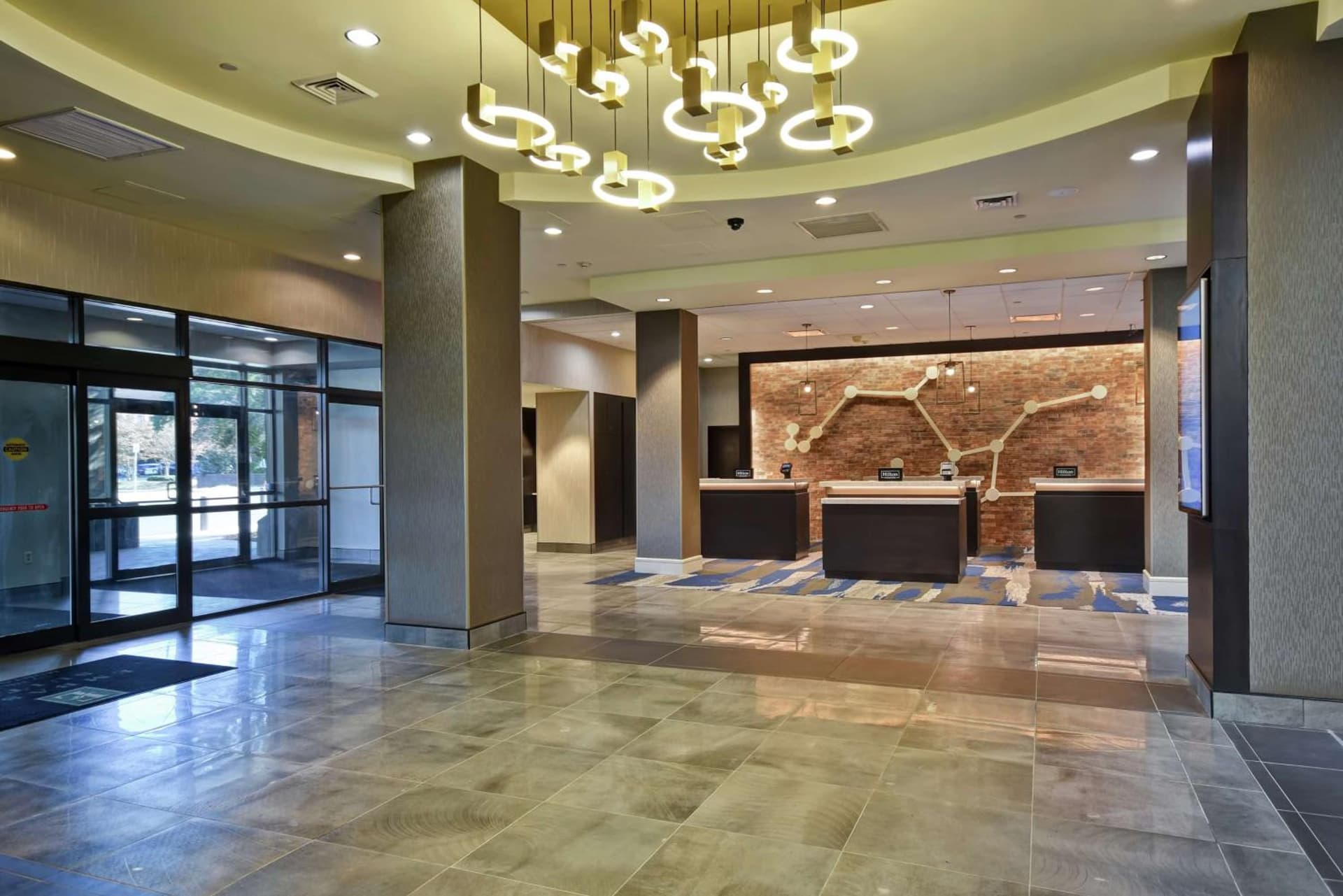 Embassy Suites Montgomery - Hotel & Conference Center gallery photo in Montgomery, AL — image 17