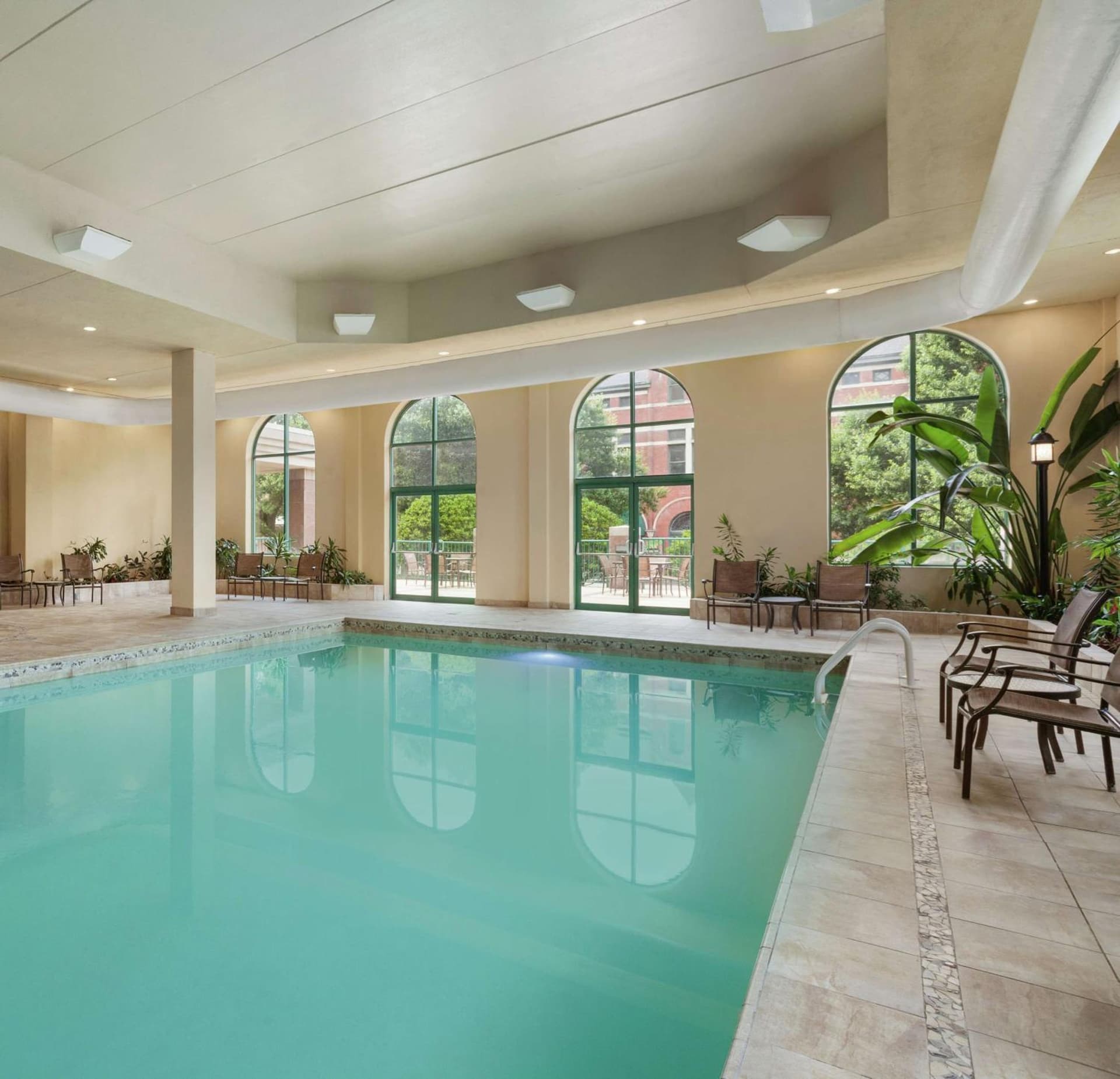 Embassy Suites Montgomery - Hotel & Conference Center gallery photo in Montgomery, AL — image 24