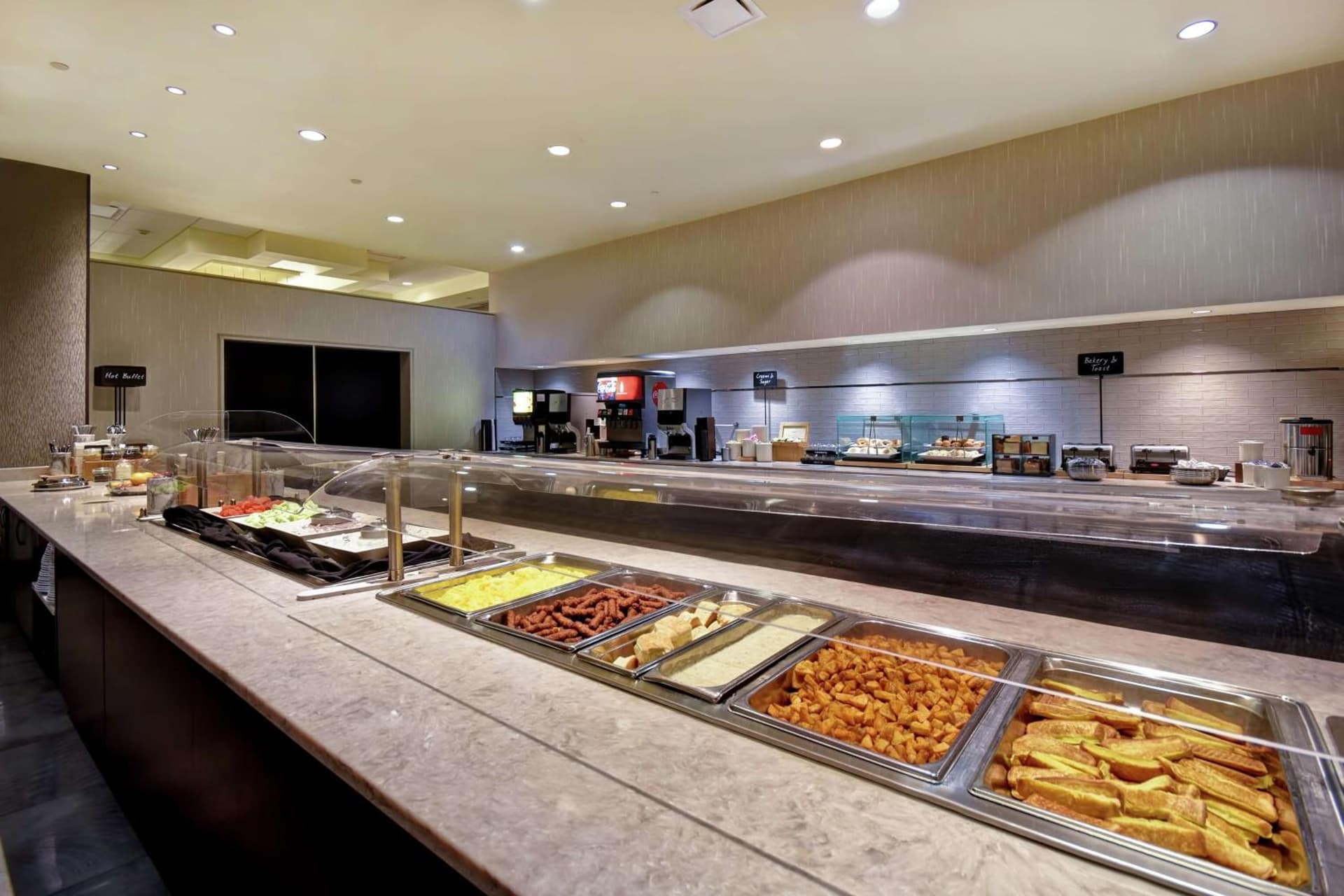 Embassy Suites Montgomery - Hotel & Conference Center gallery photo in Montgomery, AL — image 26