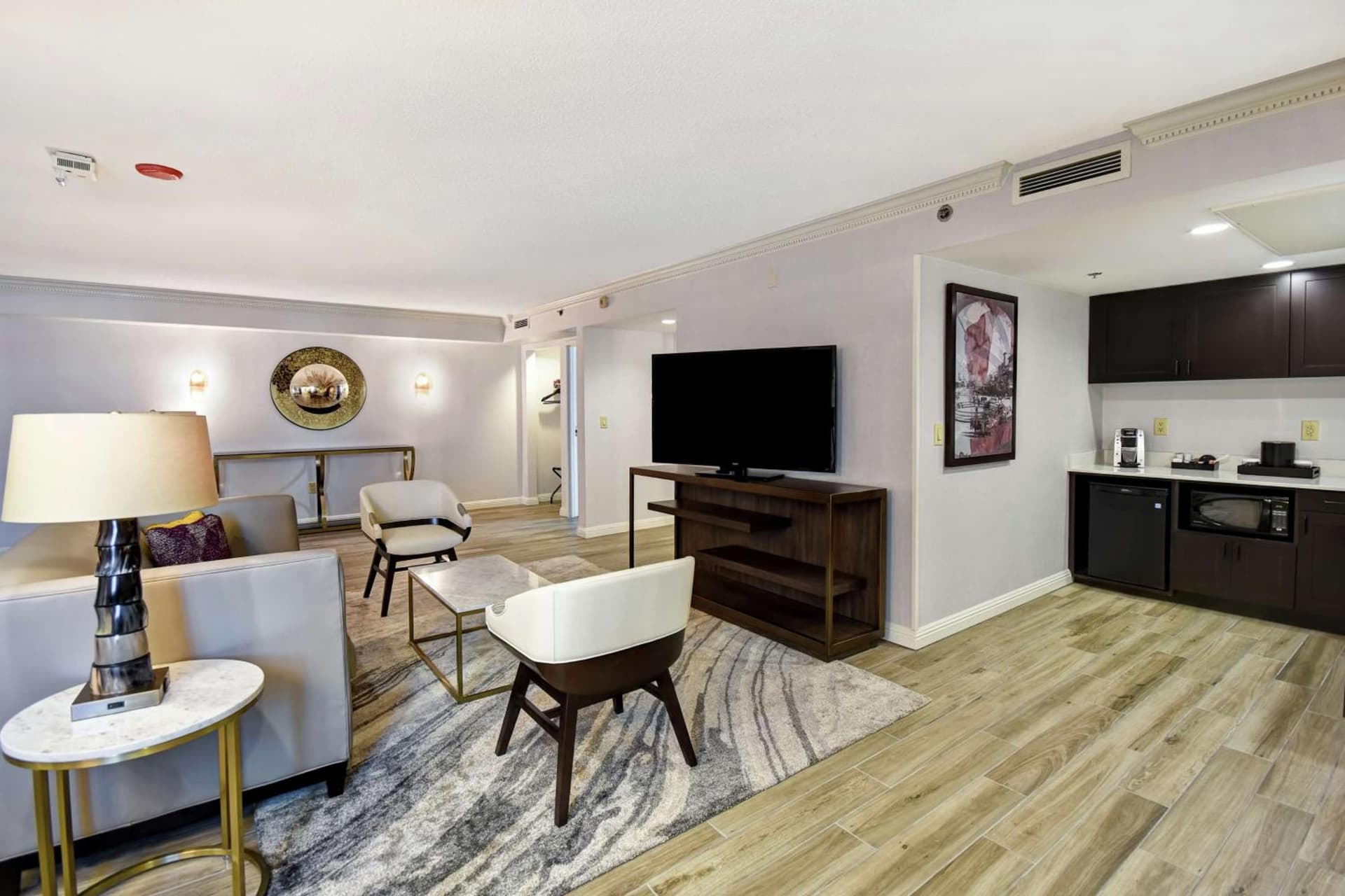 Embassy Suites Montgomery - Hotel & Conference Center gallery photo in Montgomery, AL — image 61
