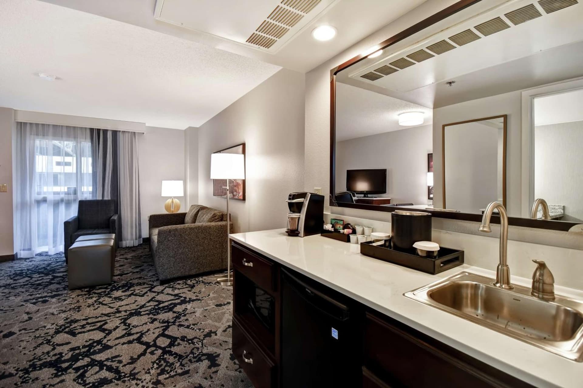 Embassy Suites Montgomery - Hotel & Conference Center property views in Montgomery, AL — gallery photo 3
