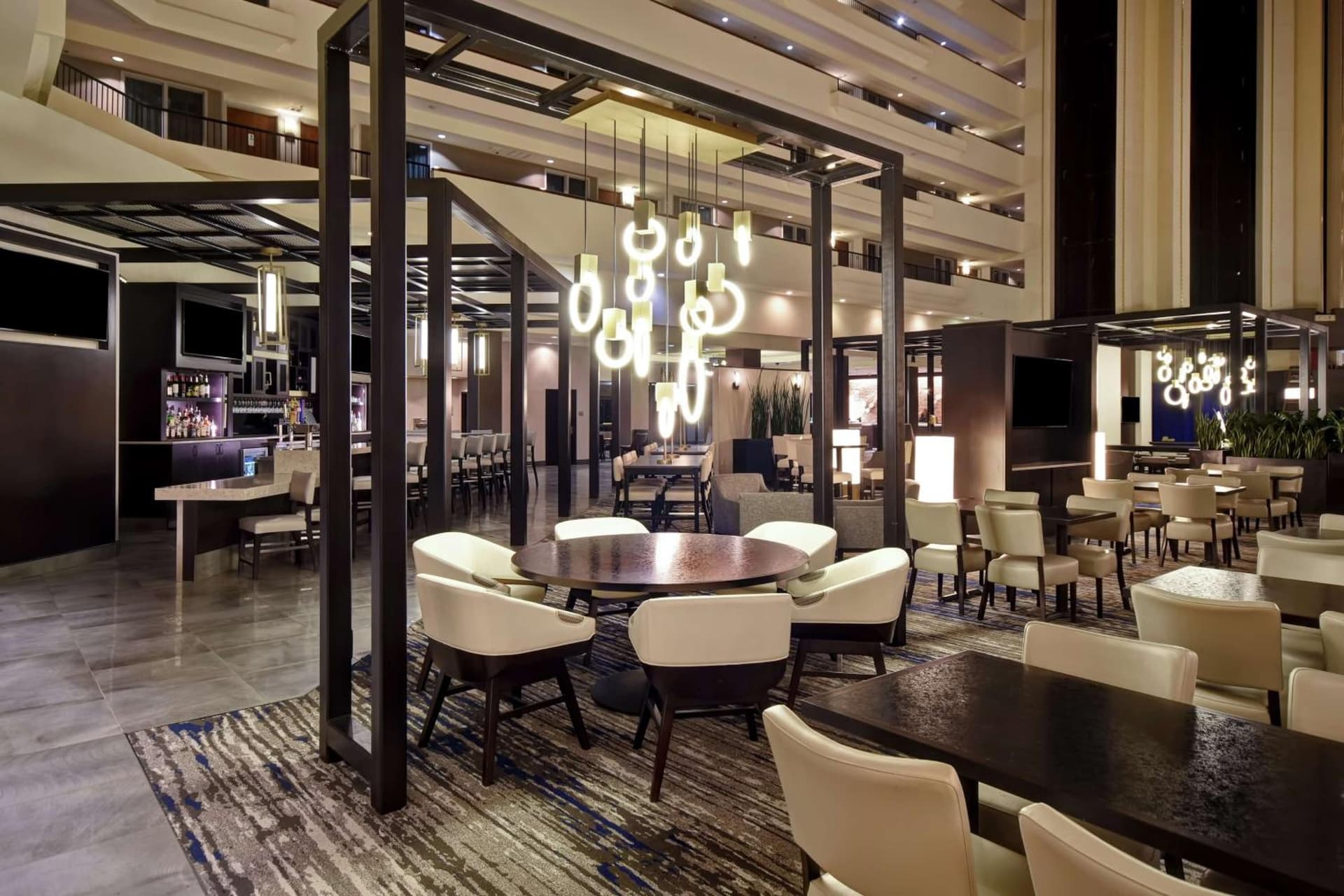 Embassy Suites Montgomery - Hotel & Conference Center gallery photo in Montgomery, AL — image 9