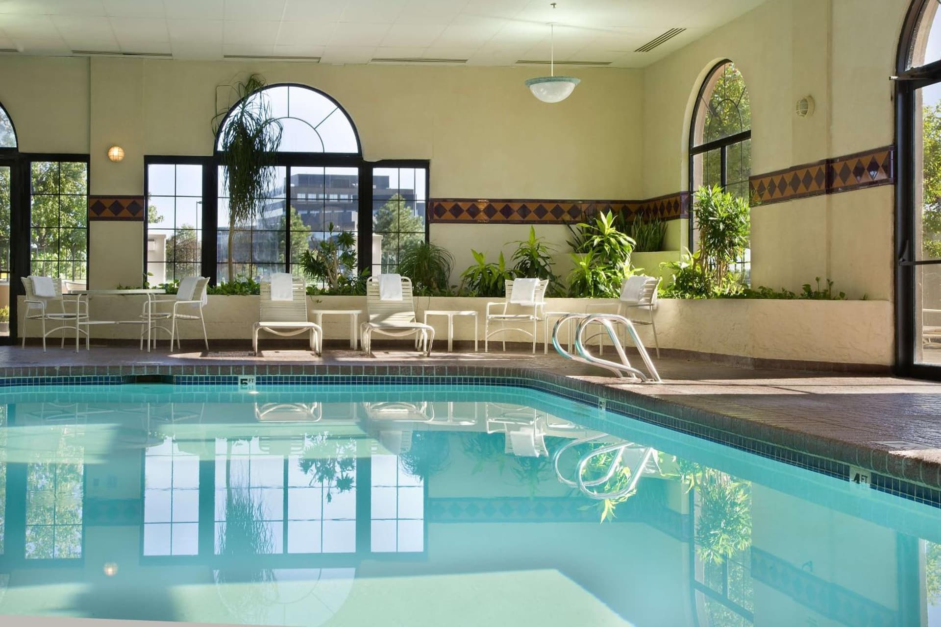 Embassy Suites by Hilton Kansas City International Airport gallery photo in Kansas City, KS — image 50
