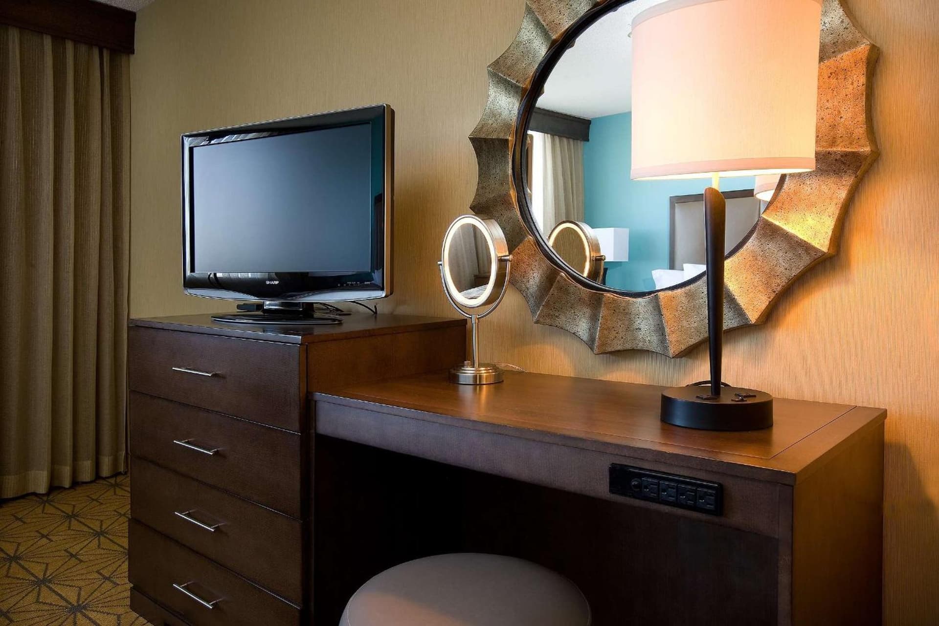 Embassy Suites by Hilton Kansas City International Airport gallery photo in Kansas City, KS — image 43