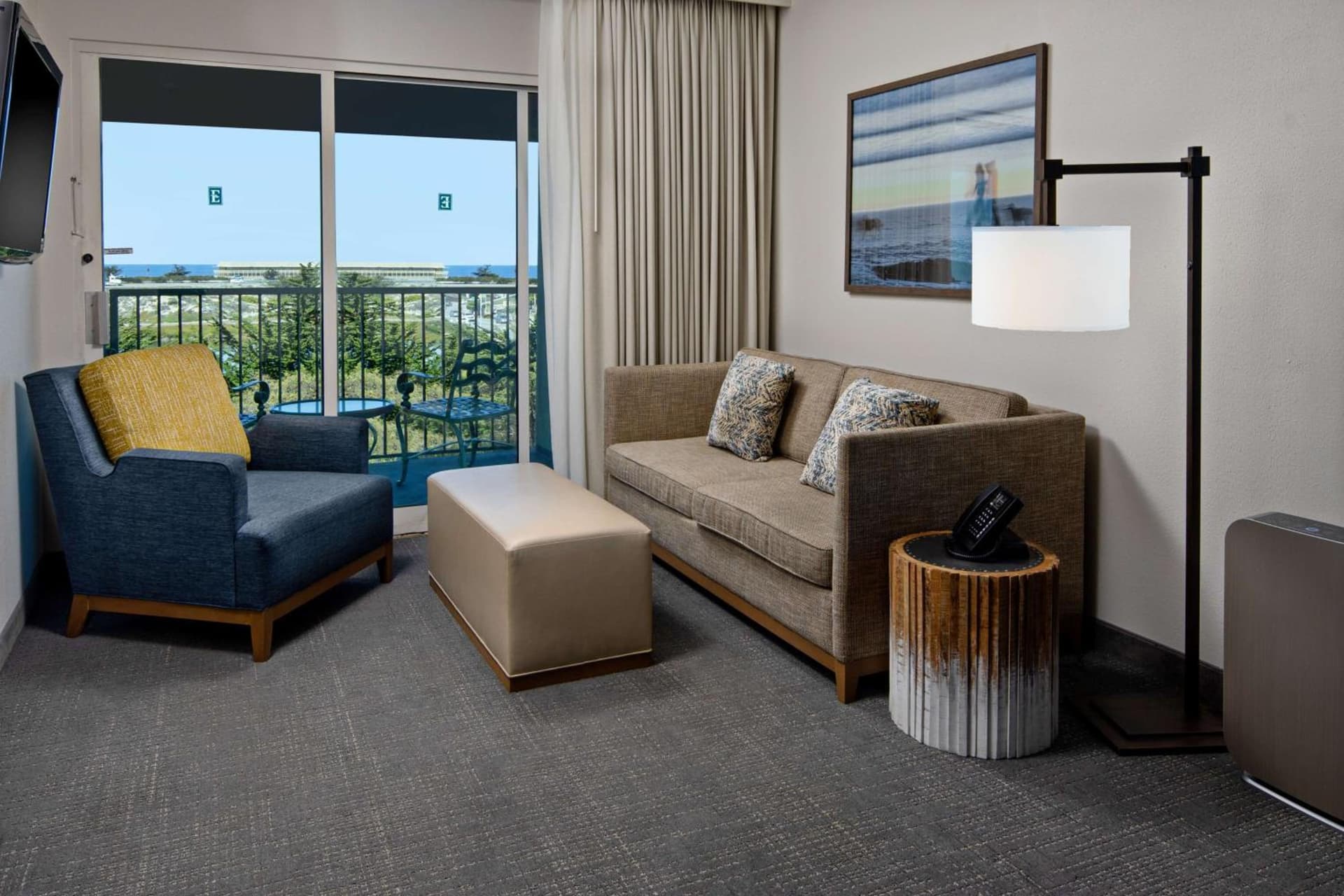 Embassy Suites by Hilton Monterey Bay Seaside gallery photo in Seaside, CA — image 20