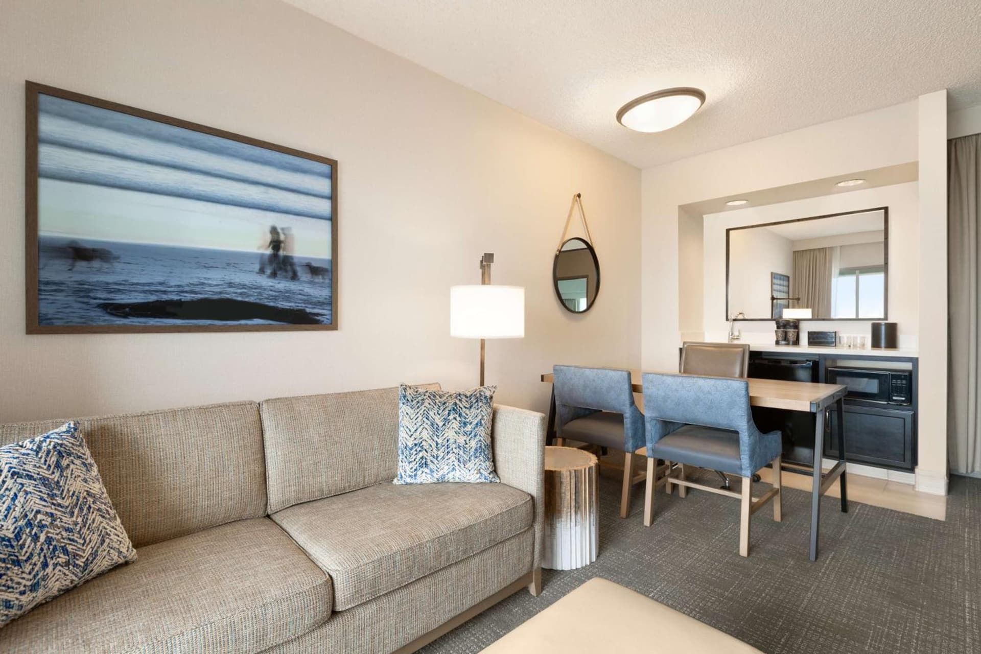 Embassy Suites by Hilton Monterey Bay Seaside gallery photo in Seaside, CA — image 31