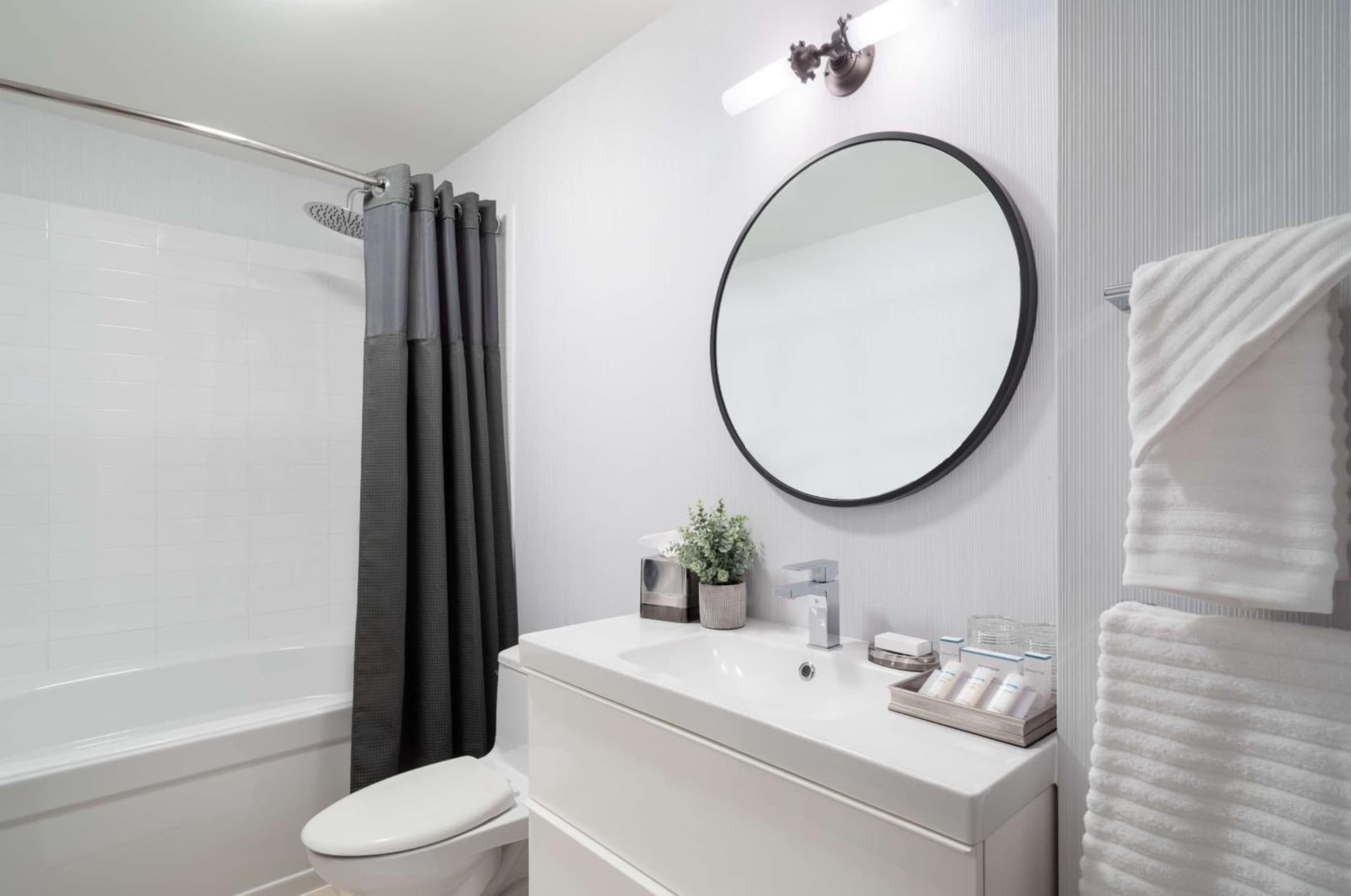 AMTD Idea Tribeca Hotel interior in New York, NY — gallery photo 2